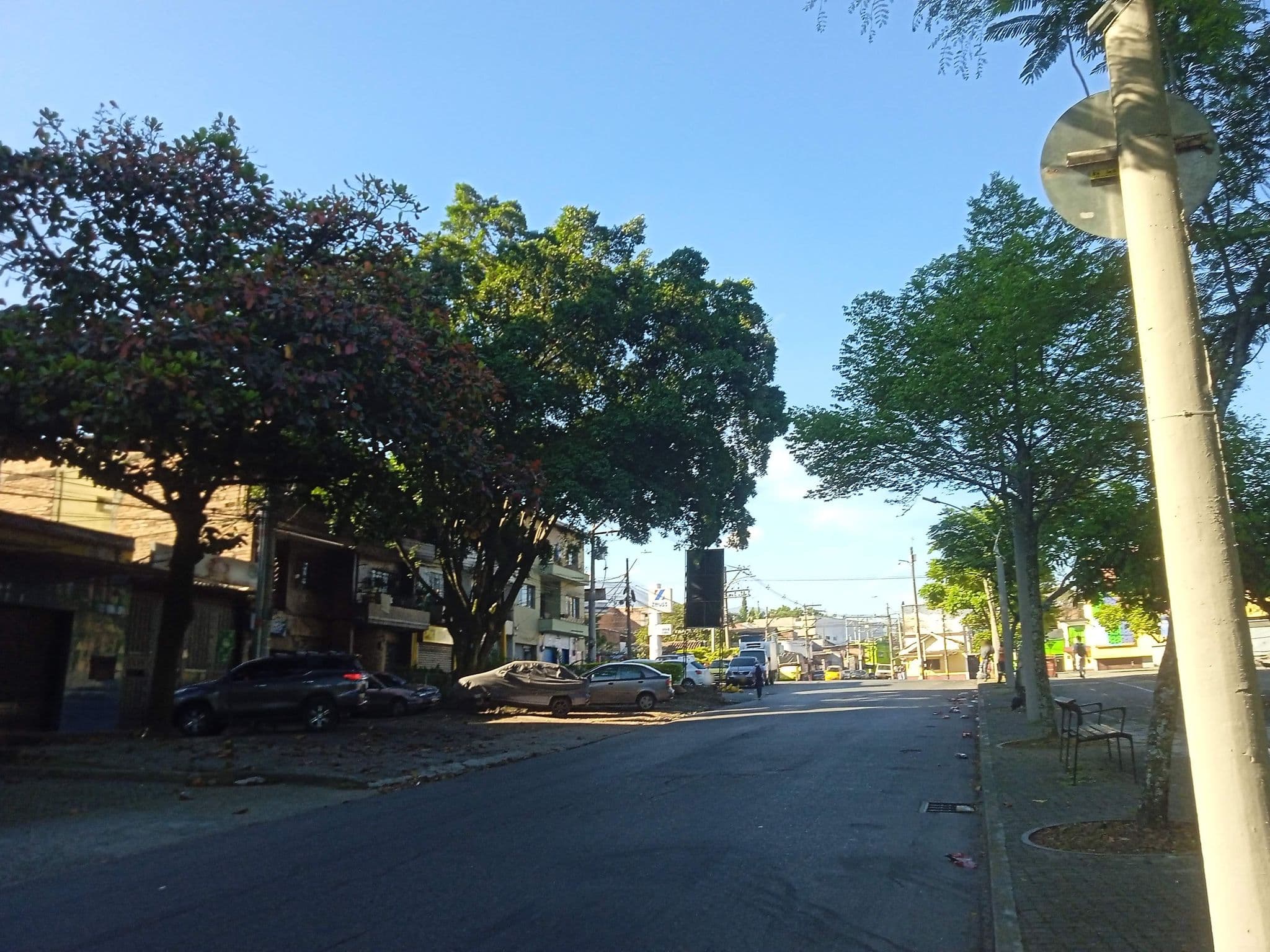 Street view near Motel Jardín del Amor, Medellín — © valeria_pg182 (CC BY-SA · Mapillary)