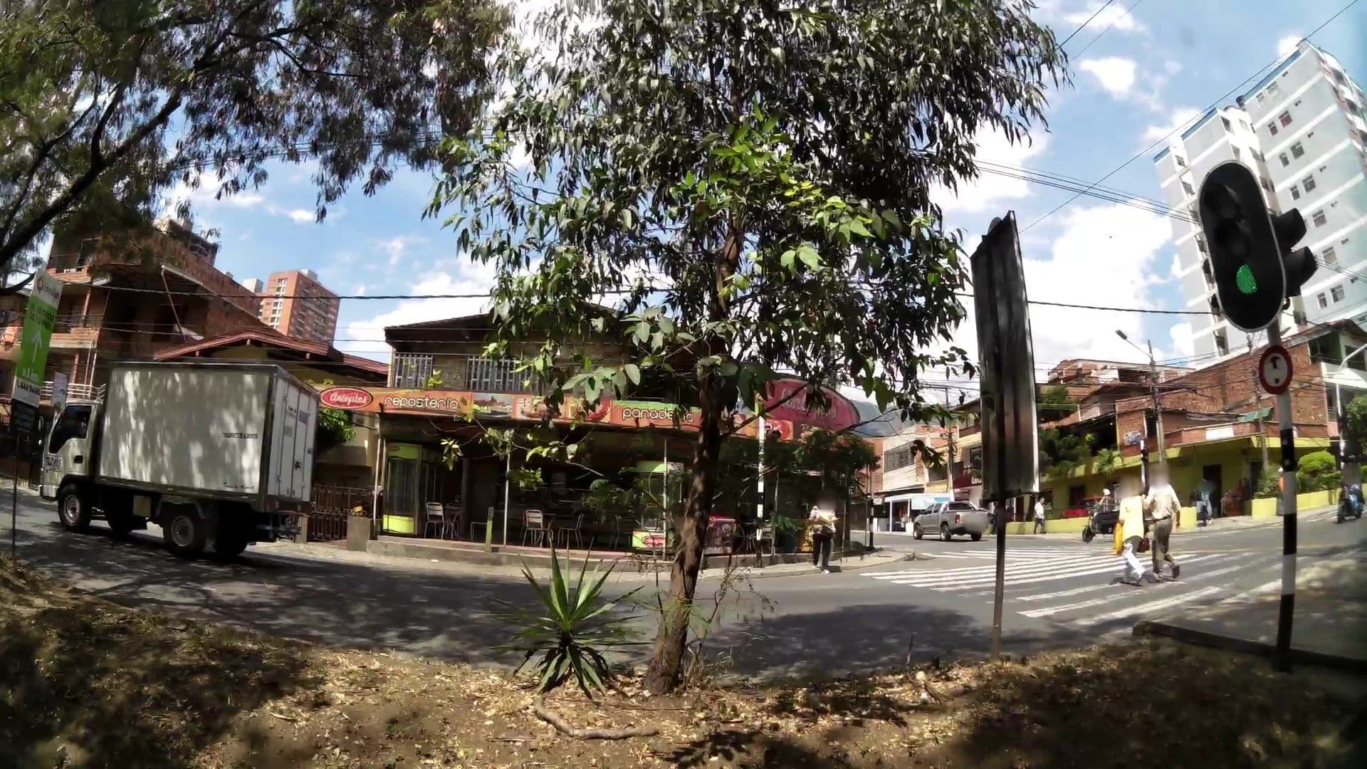Street view near EXCURSIONES ANDREA BERMUDEZ, Bello — © kaartcam (CC BY-SA · Mapillary)