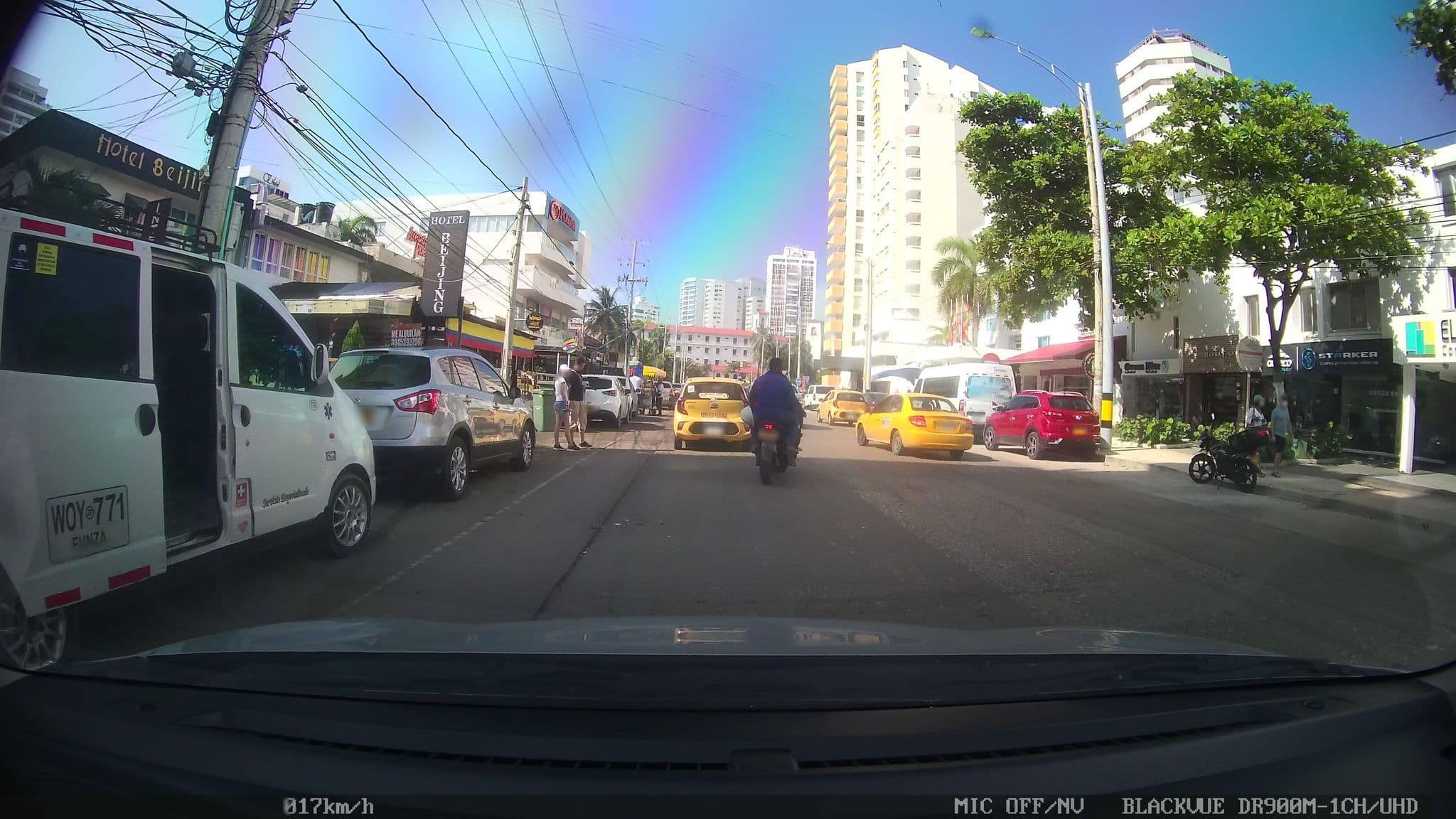 Street view near Hotel Beijing, Cartagena — © kaart_2 (CC BY-SA · Mapillary)