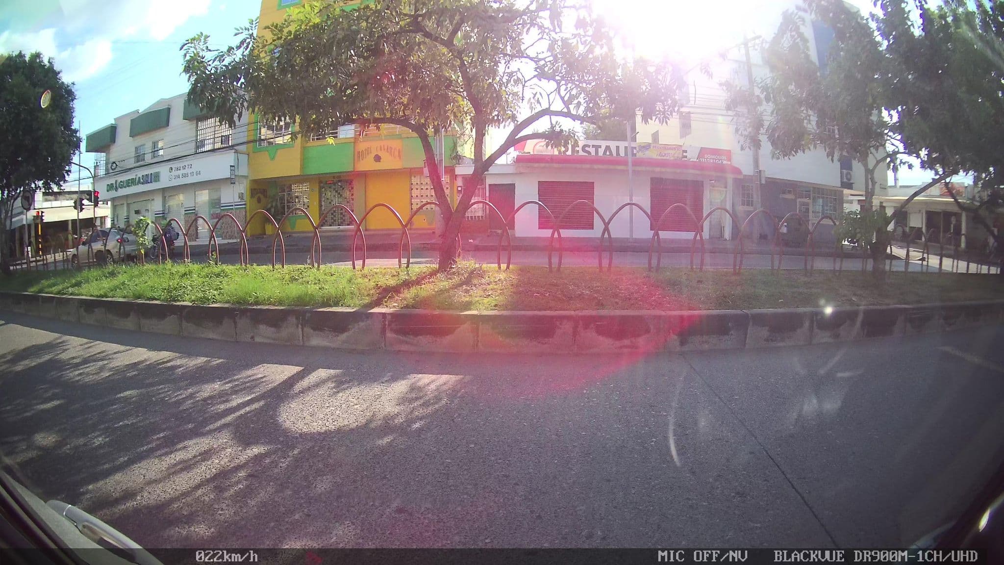 Street view near Hotel Calarca, Montería — © kaart_2 (CC BY-SA · Mapillary)
