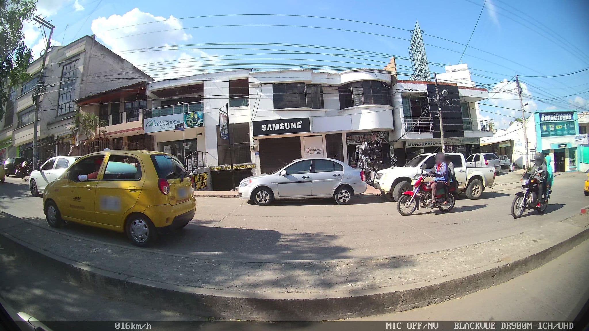 Street view near Hotel Sincelejo, Sincelejo — © kaart_2 (CC BY-SA · Mapillary)