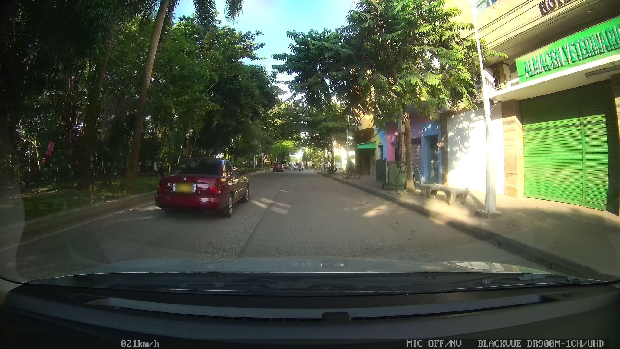 Street view near Hotel Mi Corral Plaza, Montería — © kaart_2 (CC BY-SA · Mapillary)