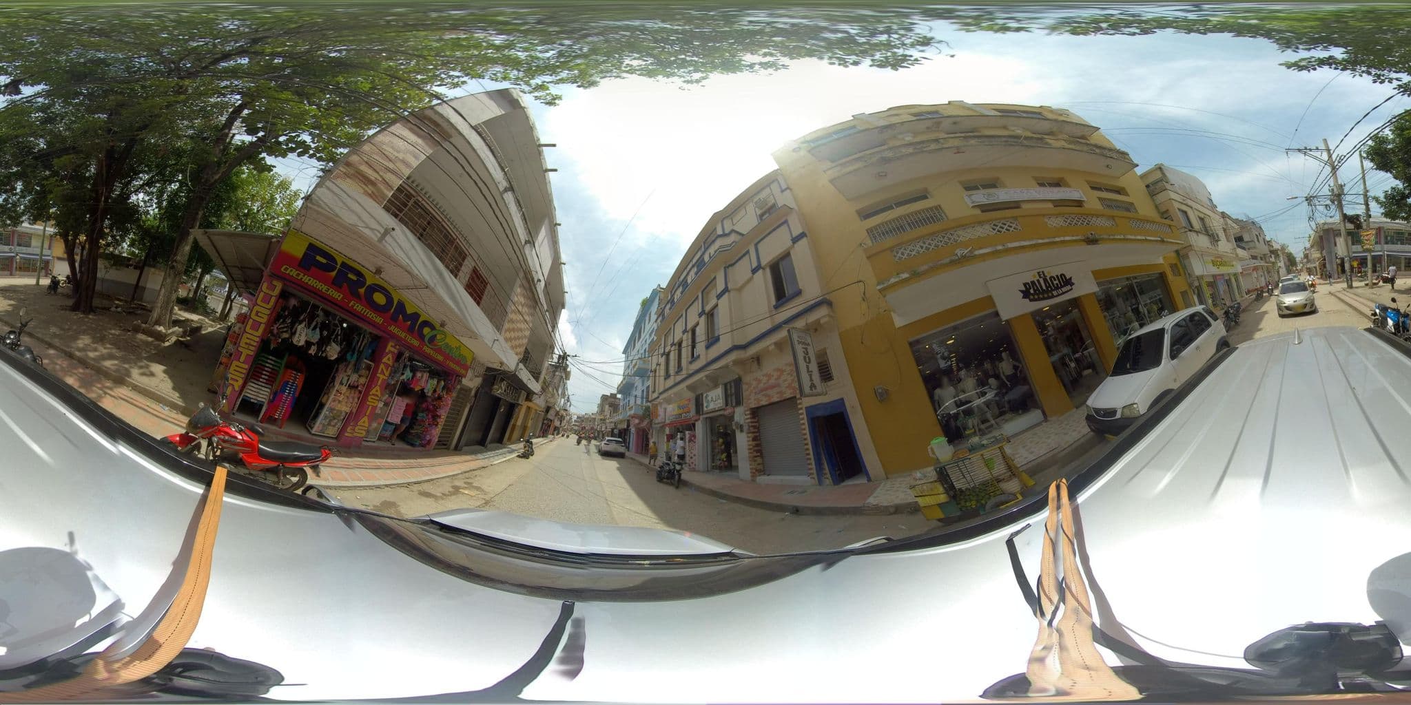 Street view near Hotel Casa Dorada, Magangué — © lobsangflepa (CC BY-SA · Mapillary)