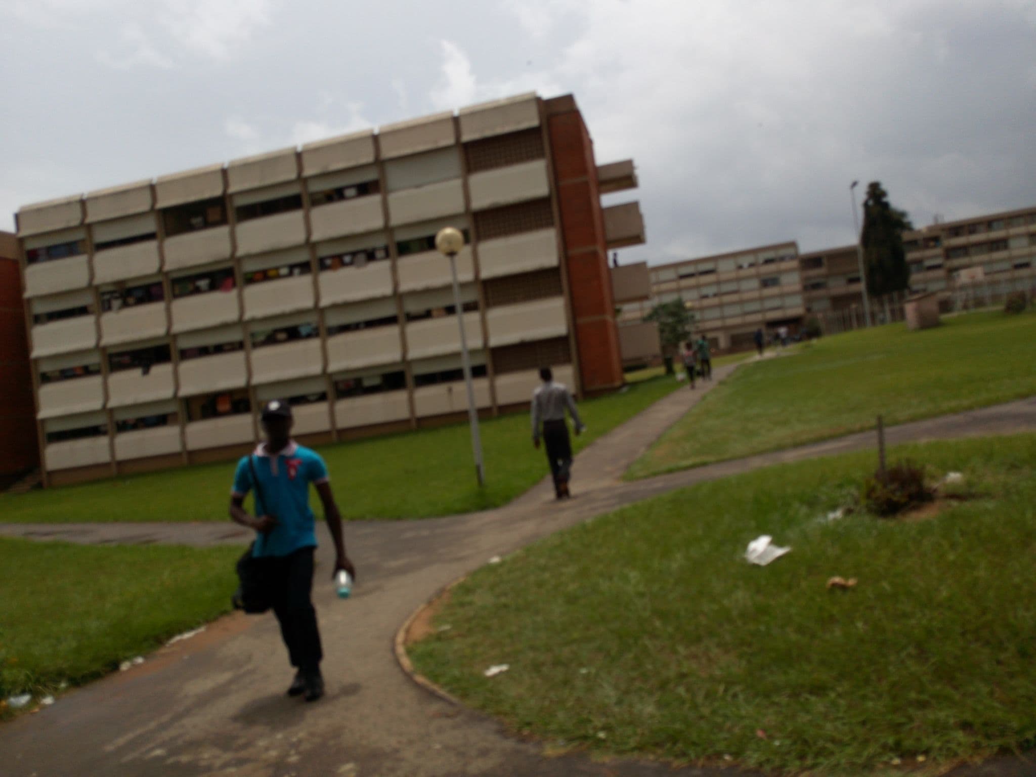 Street view near Bâtiment C2  CAMPUS INSET, Abidjan