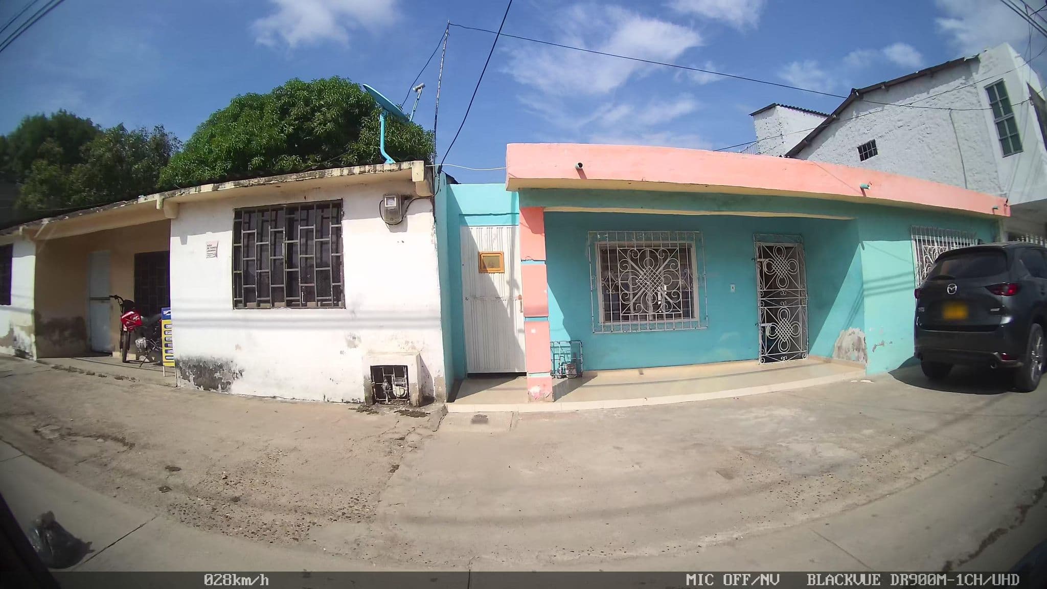 Street view near Hostal La Heroica, Cartagena — © kaart_2 (CC BY-SA · Mapillary)