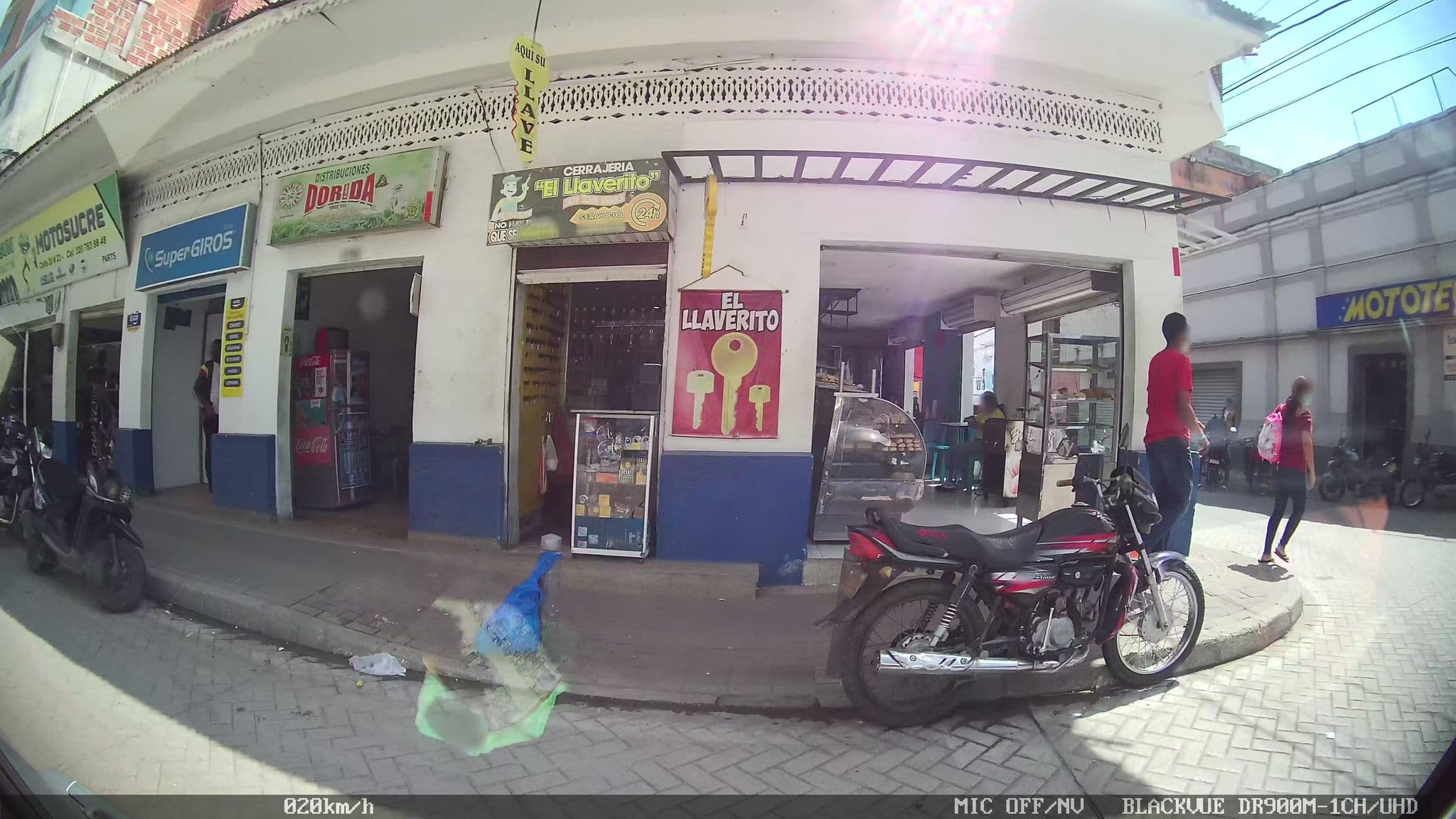 Street view near Santafe Plaza, Sincelejo — © kaart_2 (CC BY-SA · Mapillary)