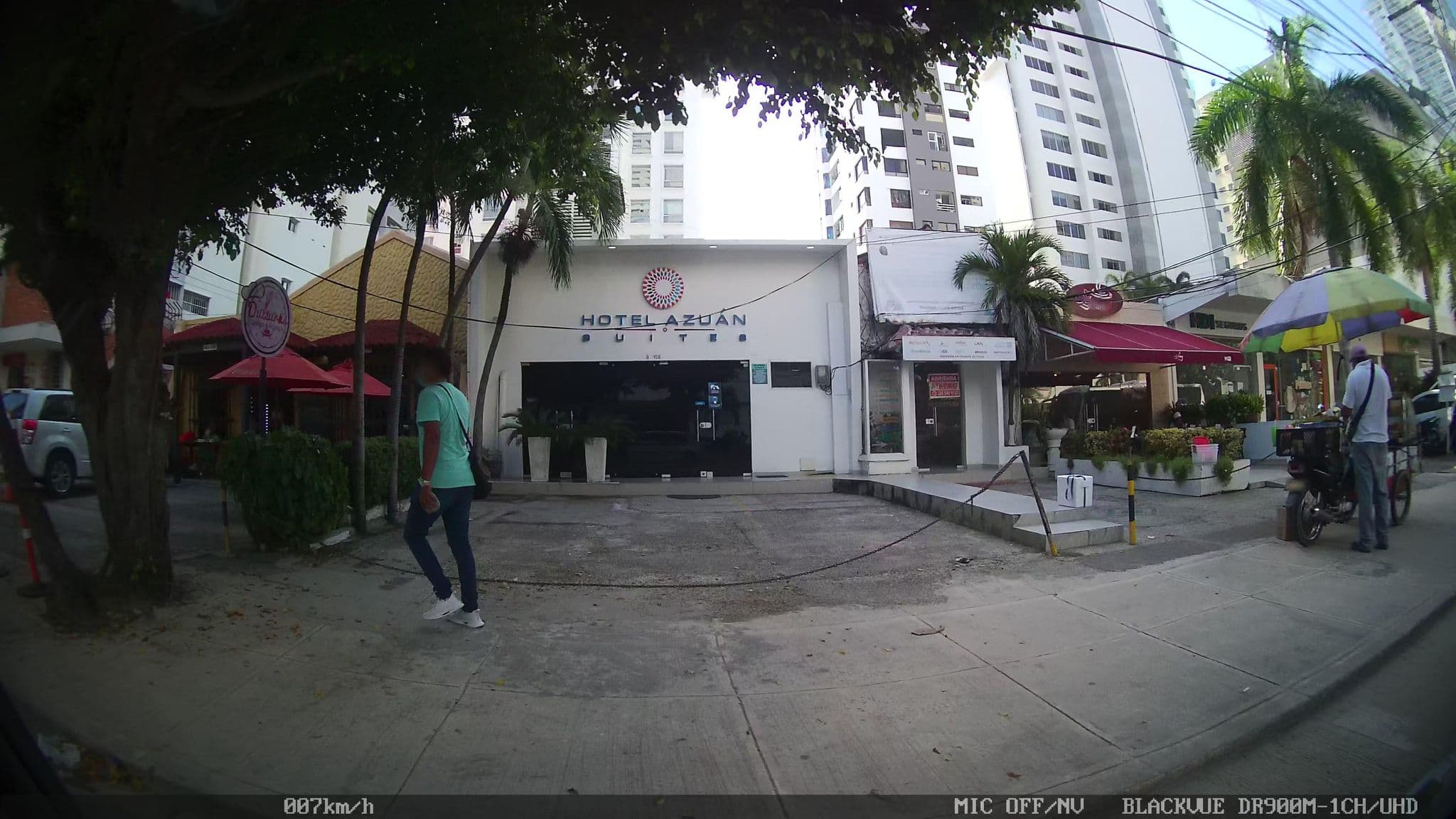 Street view near Azuán Suites Hotel, Cartagena — © kaart_2 (CC BY-SA · Mapillary)