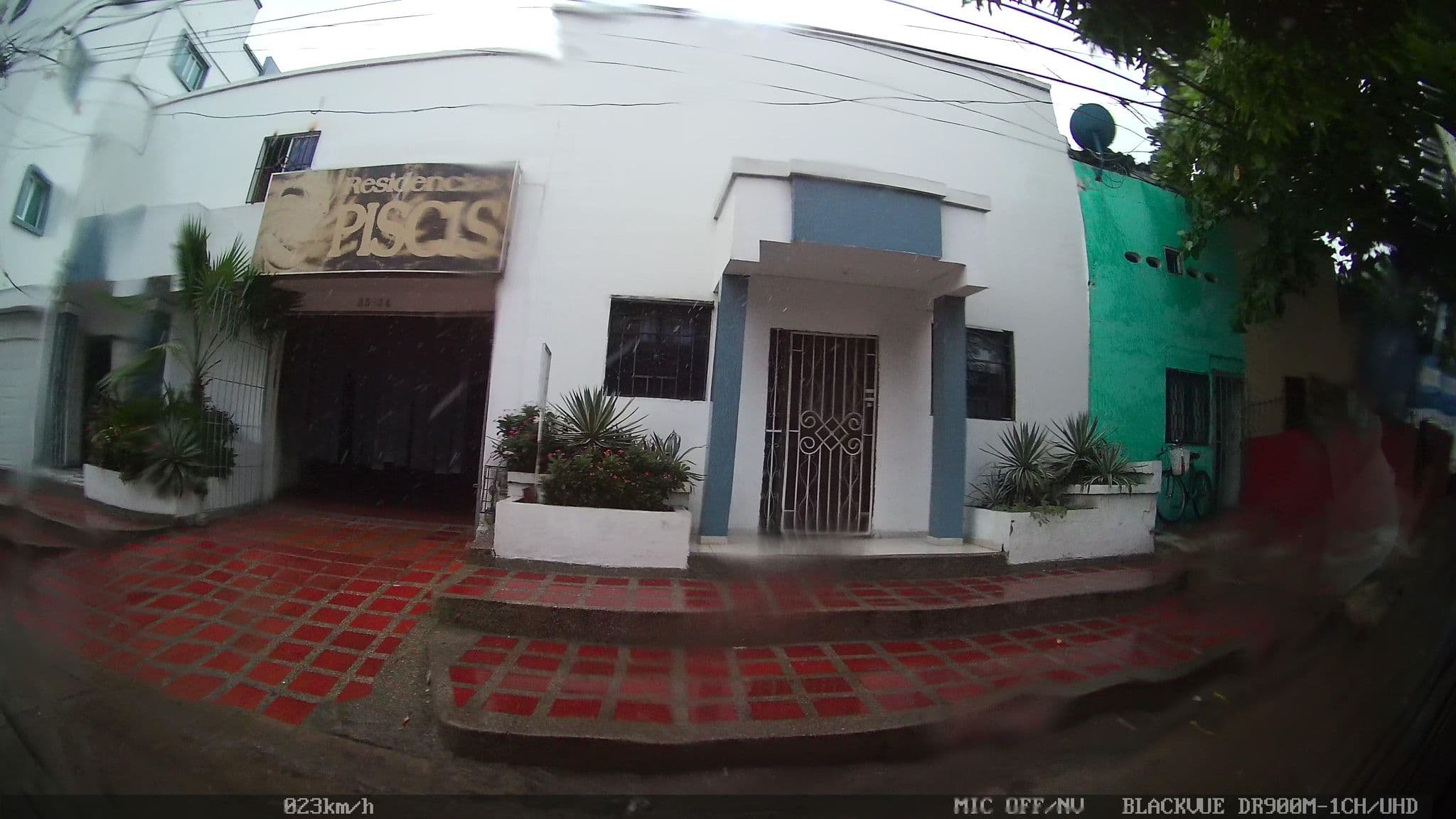 Street view near Hotel Piscis Ltda, Barranquilla — © kaart_2 (CC BY-SA · Mapillary)