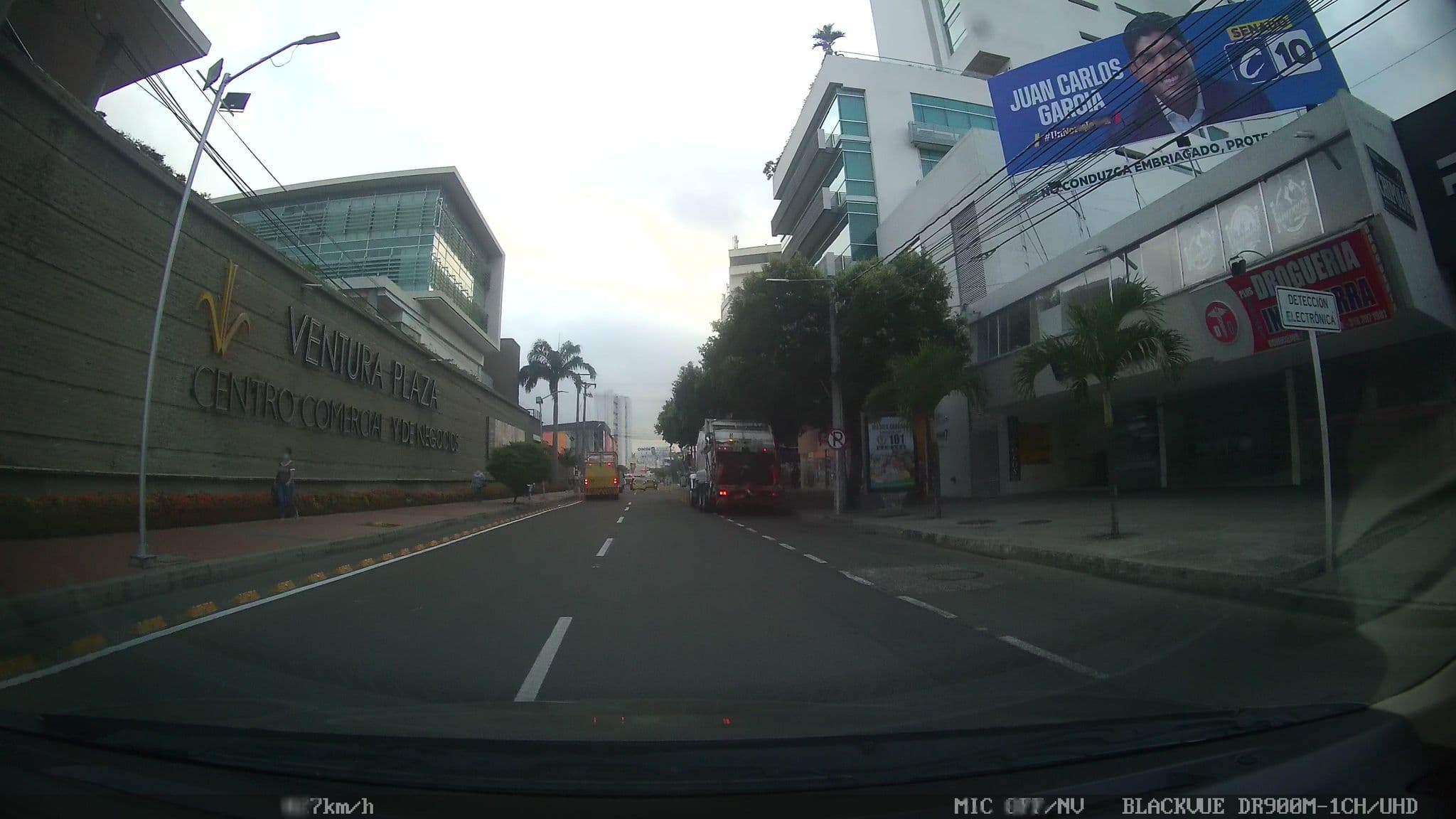 Street view near Restaurante Madeira, Cúcuta — © kaart_2 (CC BY-SA · Mapillary)