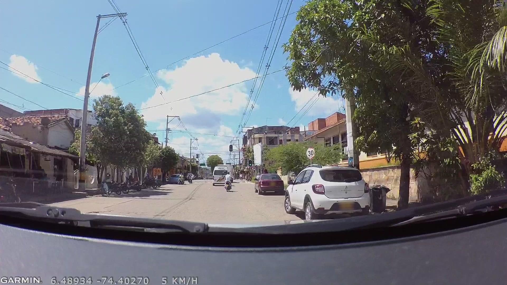 Street view near Hotel Villa Delirio, Puerto Berrío — © santi1708 (CC BY-SA · Mapillary)