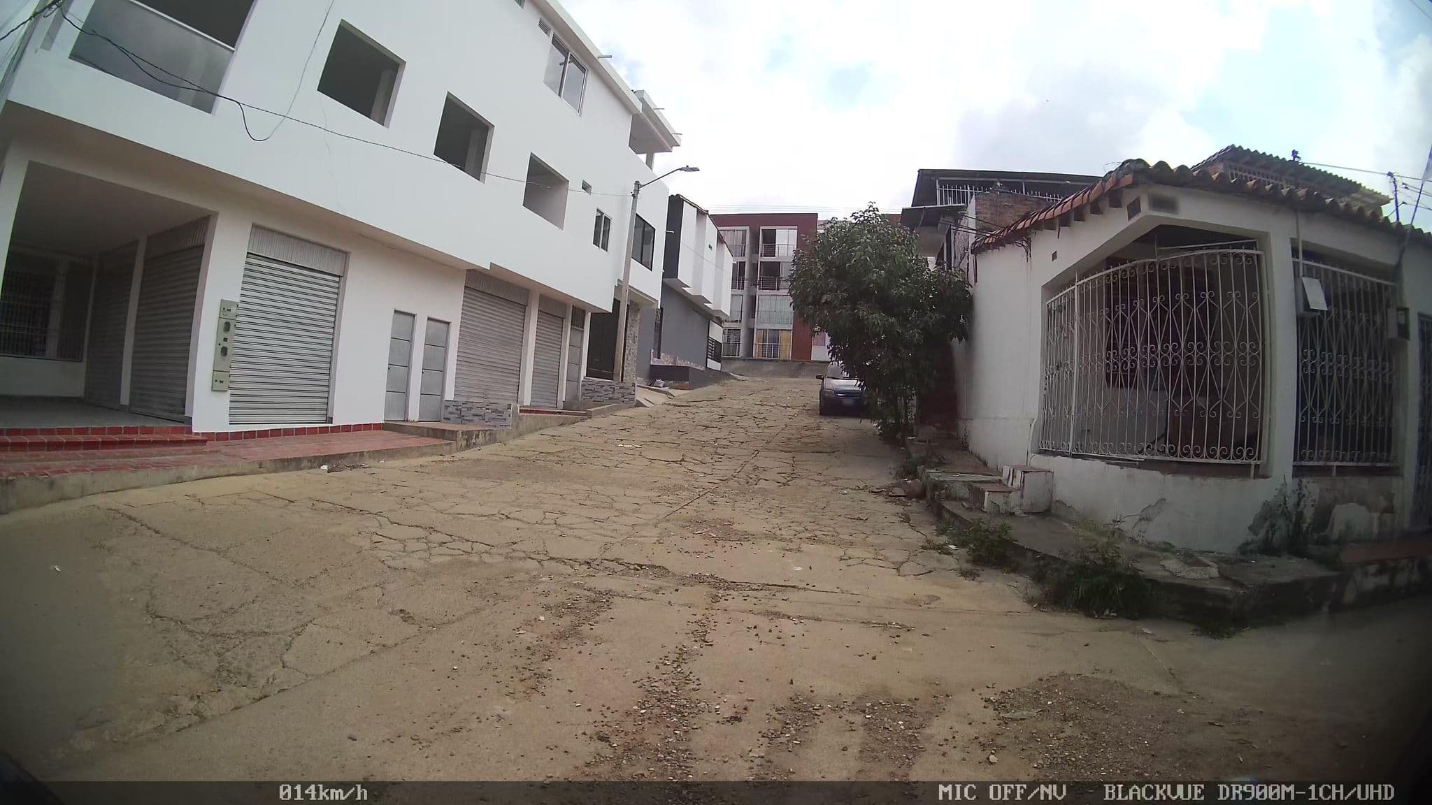Street view near La floresta, Los Patios — © kaart_2 (CC BY-SA · Mapillary)