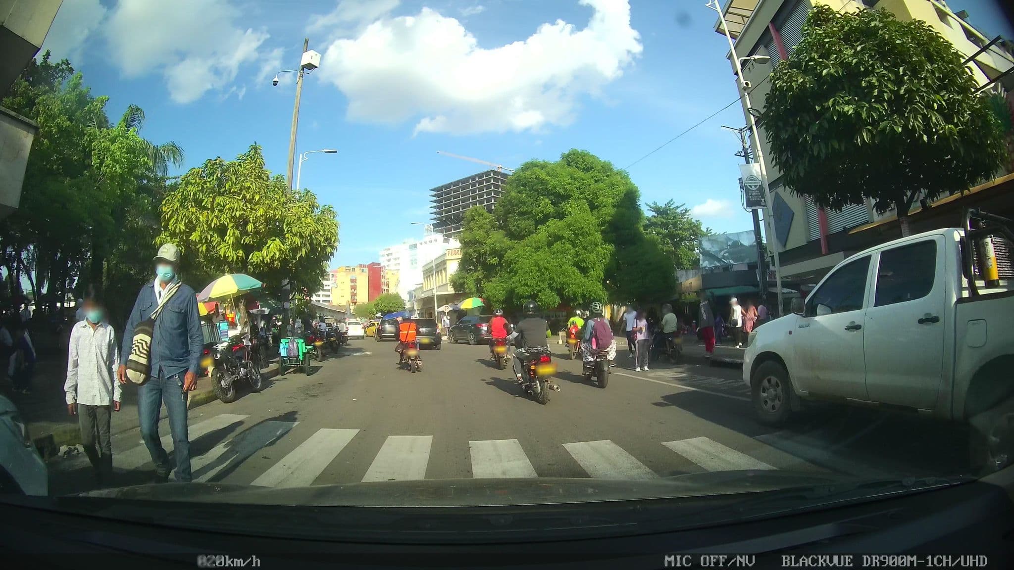 Street view near Hotel Don Carlos, Barrancabermeja — © kaart_2 (CC BY-SA · Mapillary)