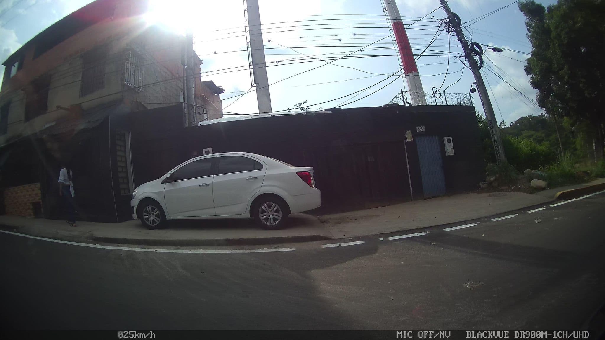 Street view near Motel "La Granjita", Bucaramanga — © kaart_2 (CC BY-SA · Mapillary)