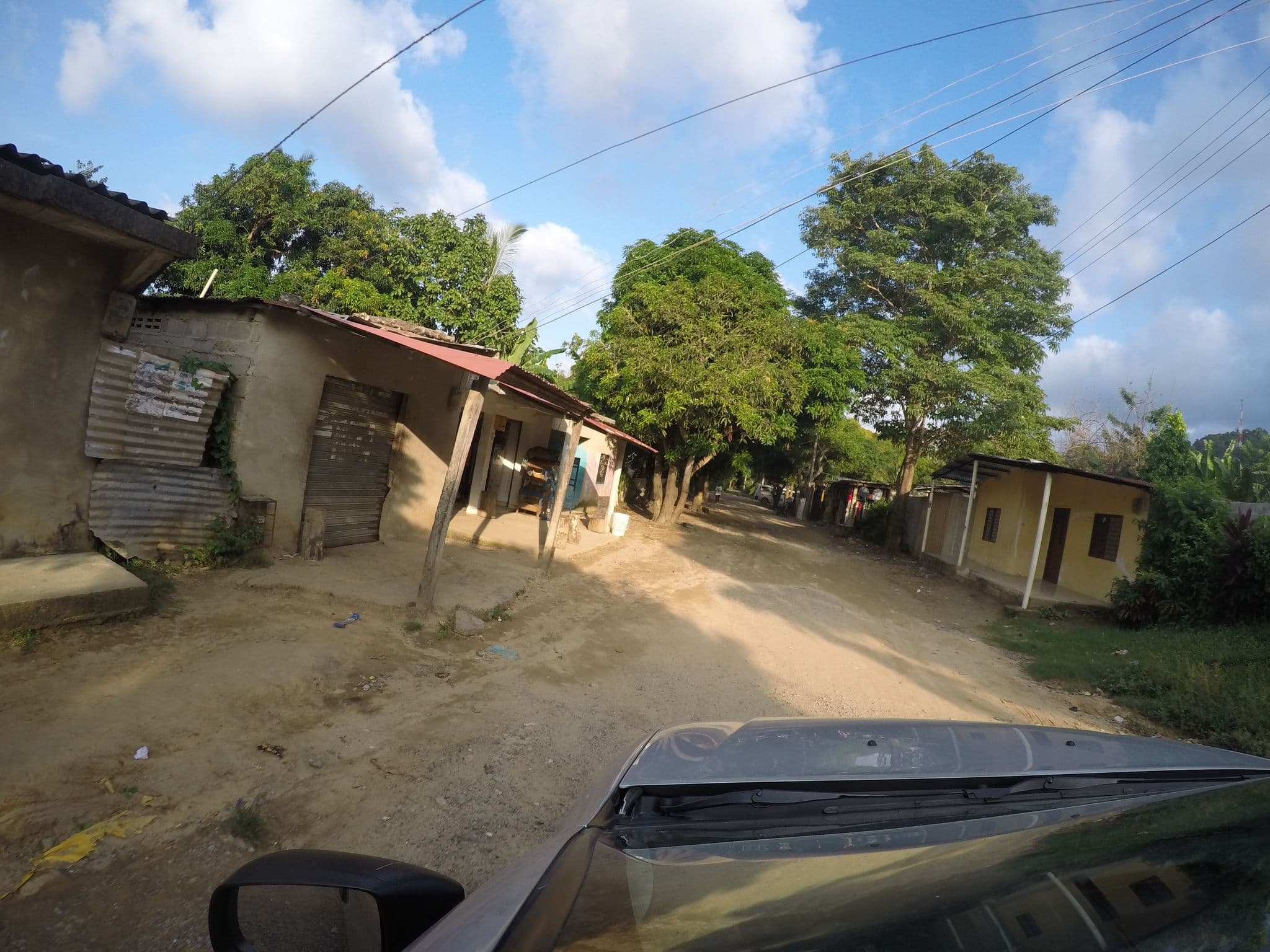 Street view near Hostal Aluna, Dibulla — © t0mmy (CC BY-SA · Mapillary)