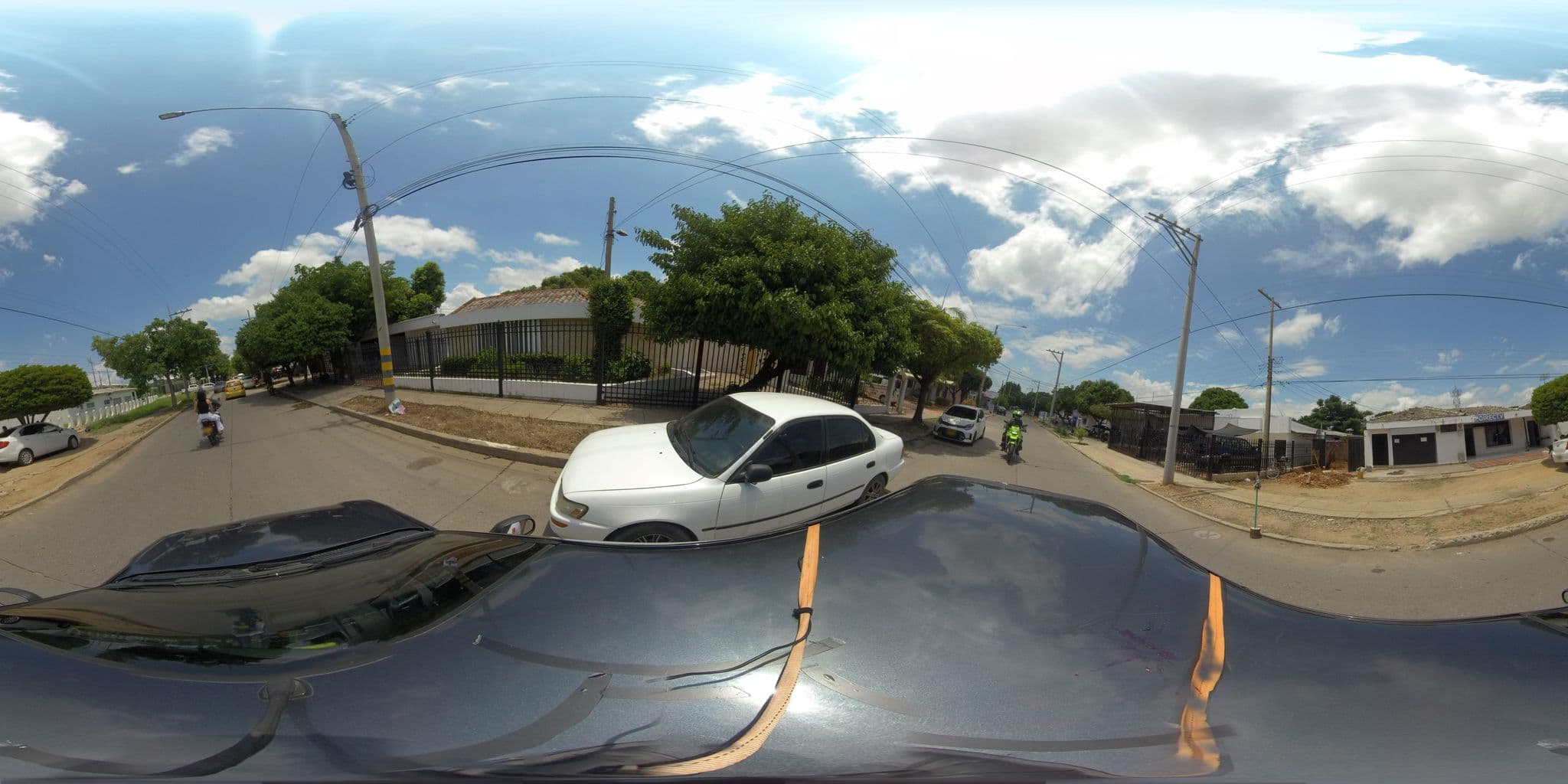 Street view near Hotel Valledupar Plaza, Valledupar — © ramosgluis (CC BY-SA · Mapillary)