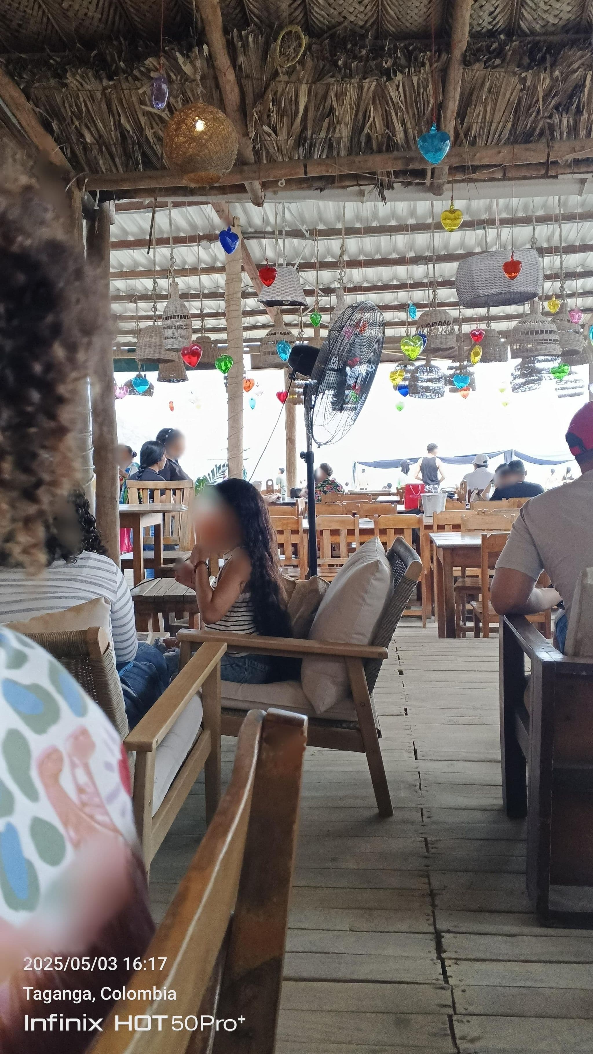 Street view near Hotel Ballena Azul, Santa Marta — © ljtoro (CC BY-SA · Mapillary)