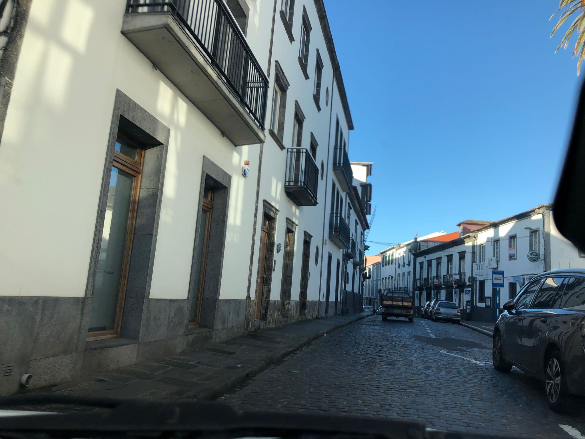 Street view near Casa Da Graça, Ponta Delgada — © sailingside (CC BY-SA · Mapillary)