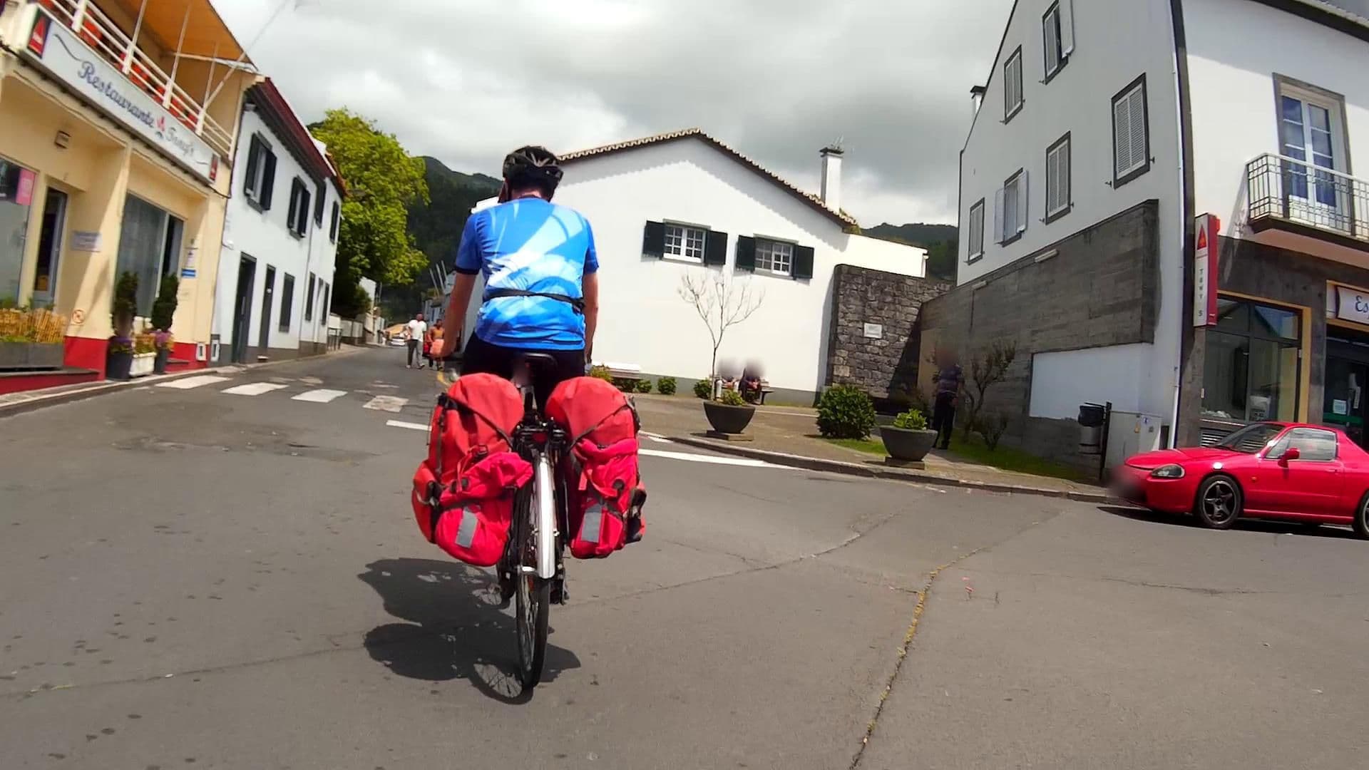 Street view near Corner House, Furnas — © ligfietser (CC BY-SA · Mapillary)