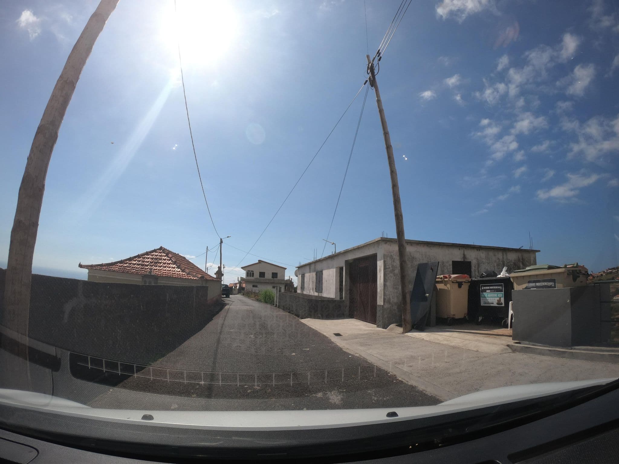 Street view near Casa das Orquídeas, Estreito da Calheta — © filipesilva (CC BY-SA · Mapillary)