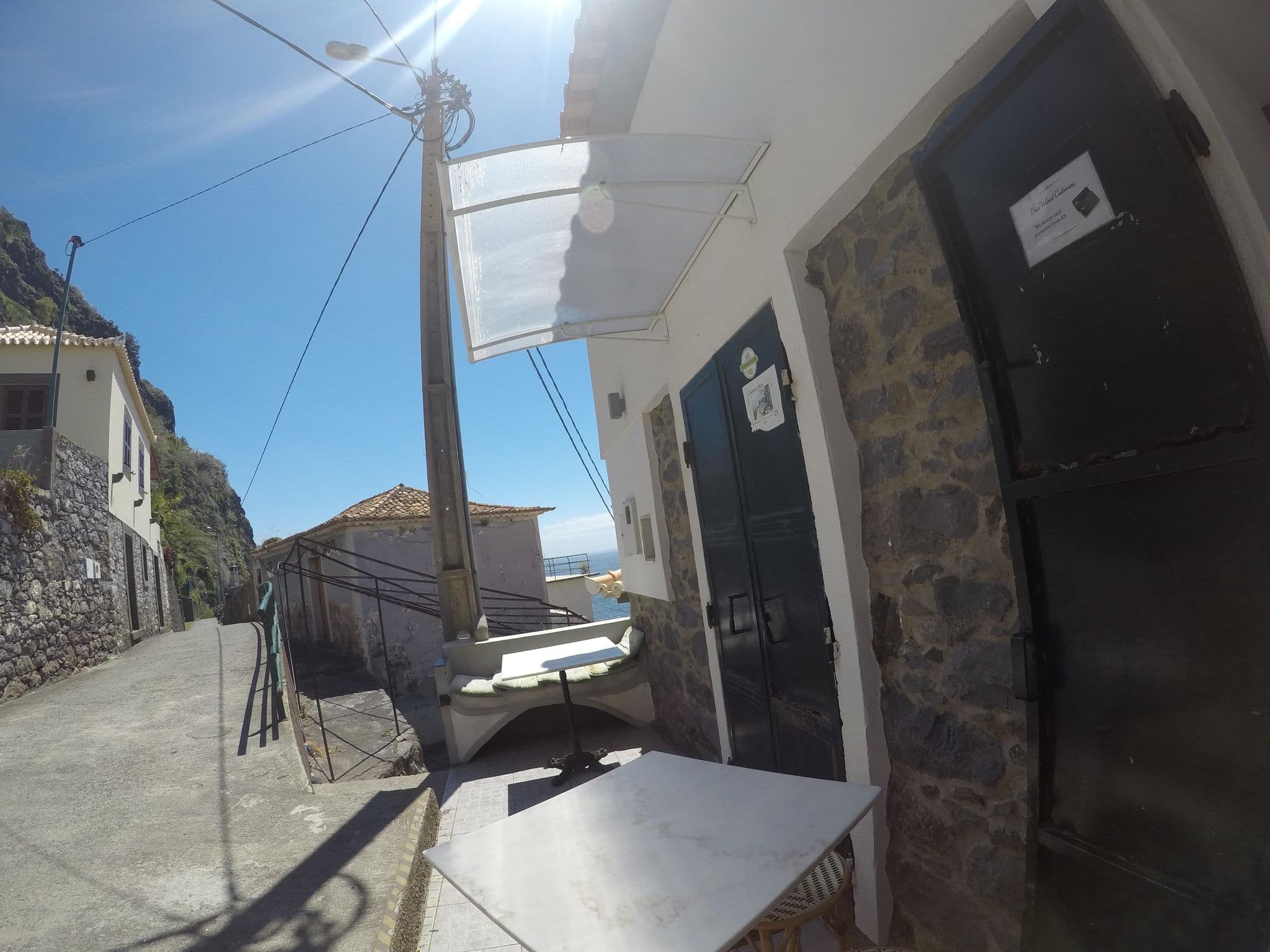 Street view near Escarpa - The Madeira Hideaway, Canhas — © geouma (CC BY-SA · Mapillary)