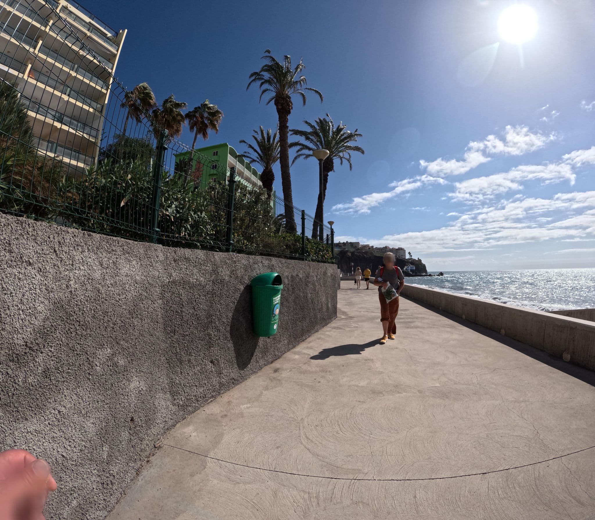 Street view near Atlantic Apartments, São Martinho — © nunocaldeira (CC BY-SA · Mapillary)