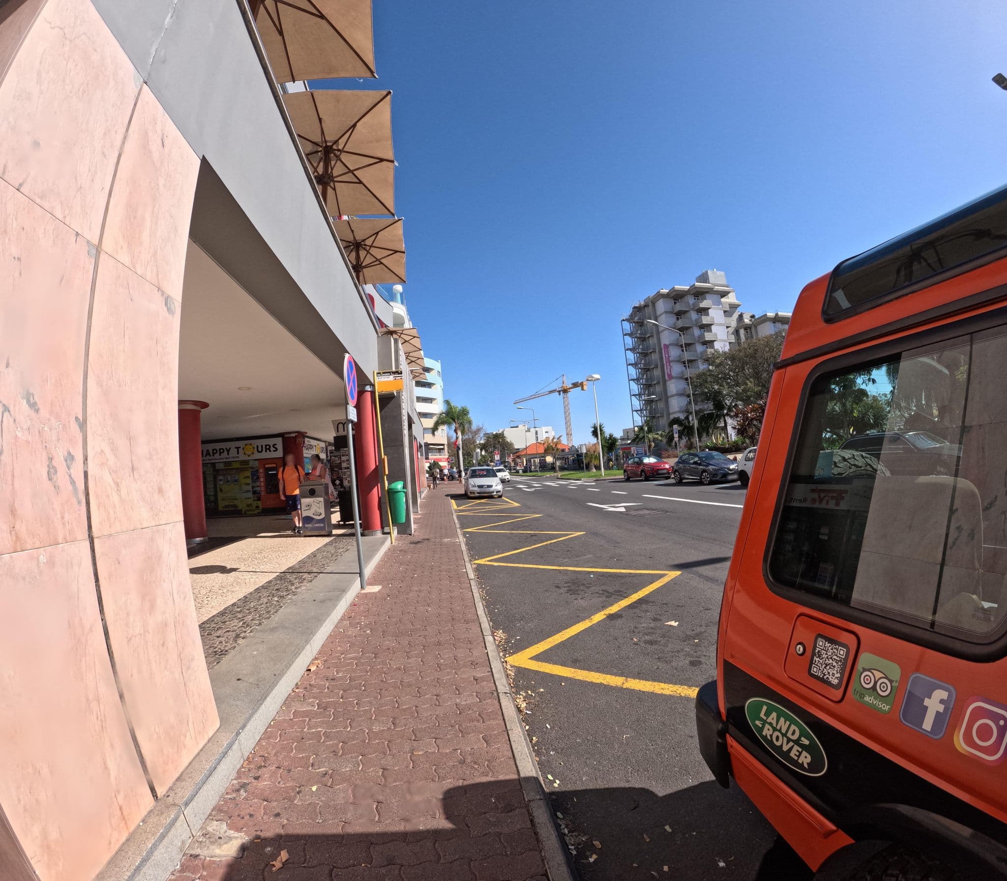 Street view near Apartementos Vitória, São Martinho — © nunocaldeira (CC BY-SA · Mapillary)