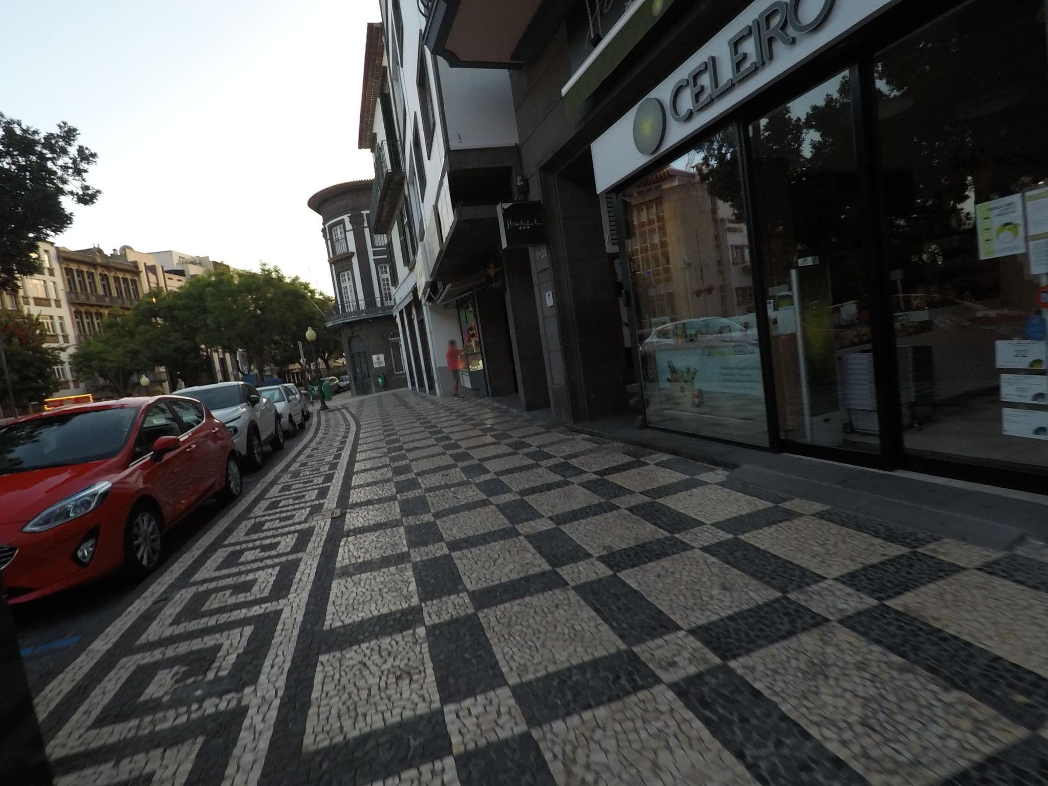 Street view near Albergaria Dias, Santa Luzia — © nunocaldeira (CC BY-SA · Mapillary)