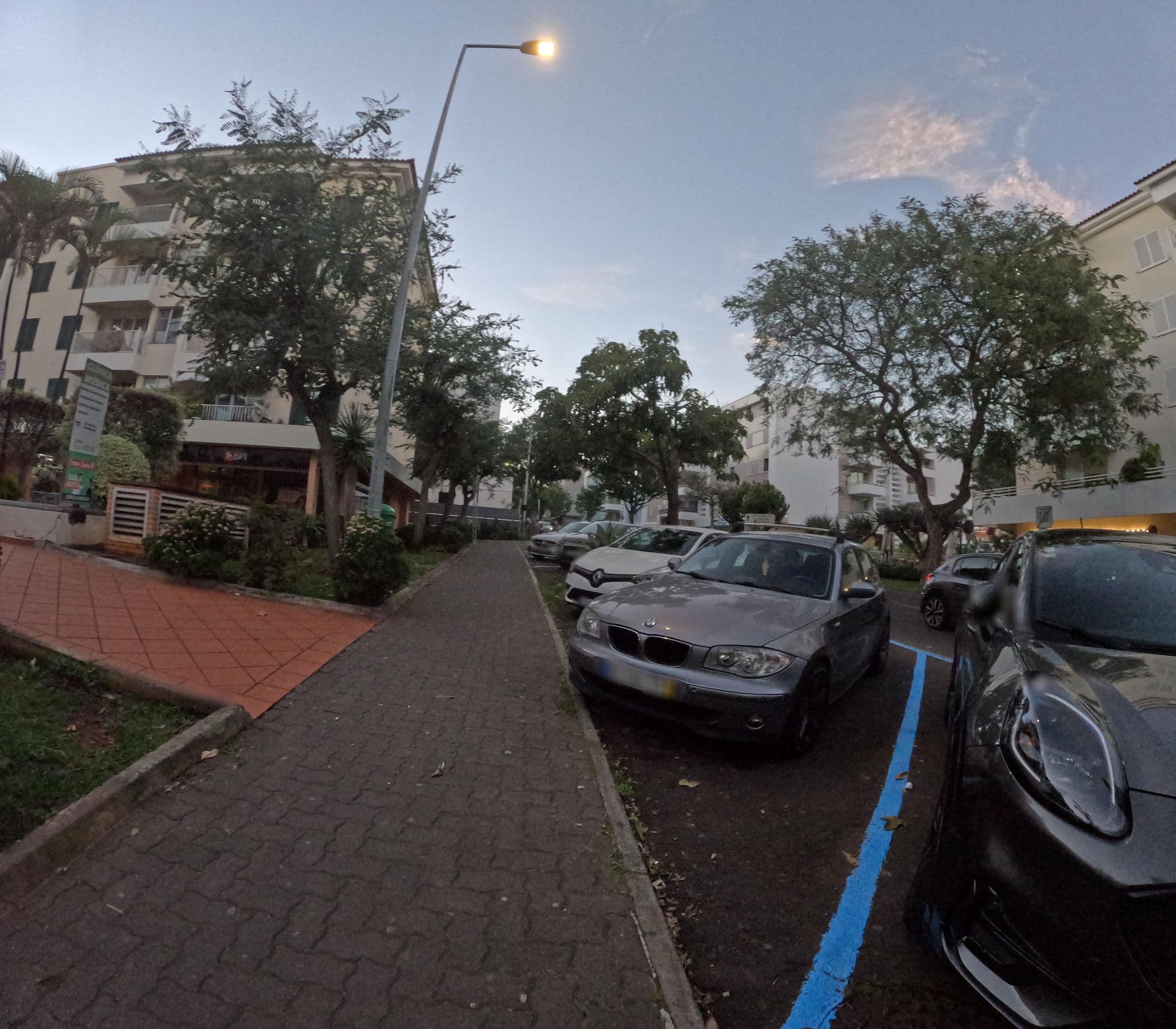 Street view near Apartamento Praça das Madalenas, Santo António — © nunocaldeira (CC BY-SA · Mapillary)
