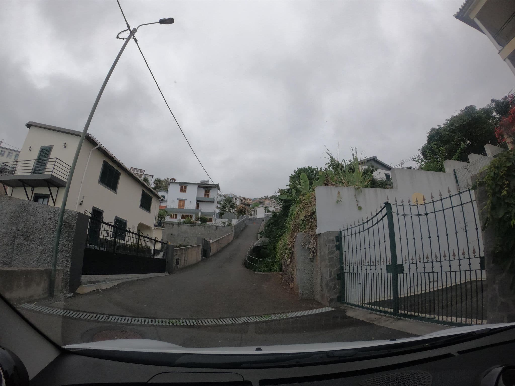 Street view near House Sonia & Joel, São Roque — © filipesilva (CC BY-SA · Mapillary)