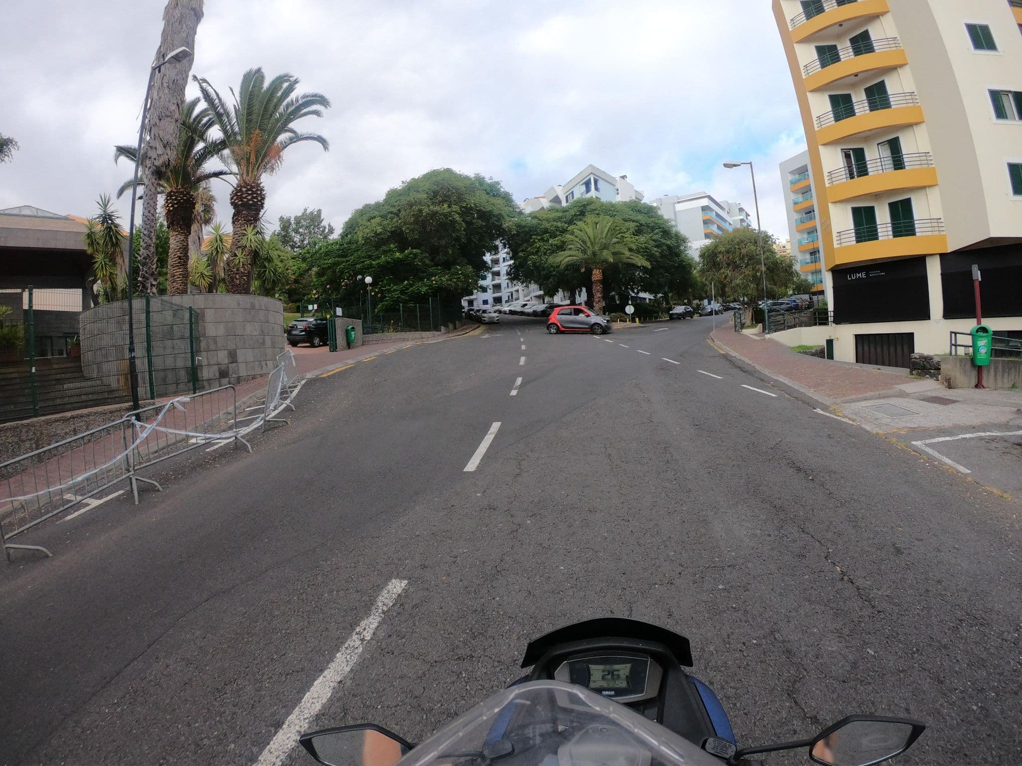 Street view near Hotel Escola, São Martinho — © filipesilva (CC BY-SA · Mapillary)