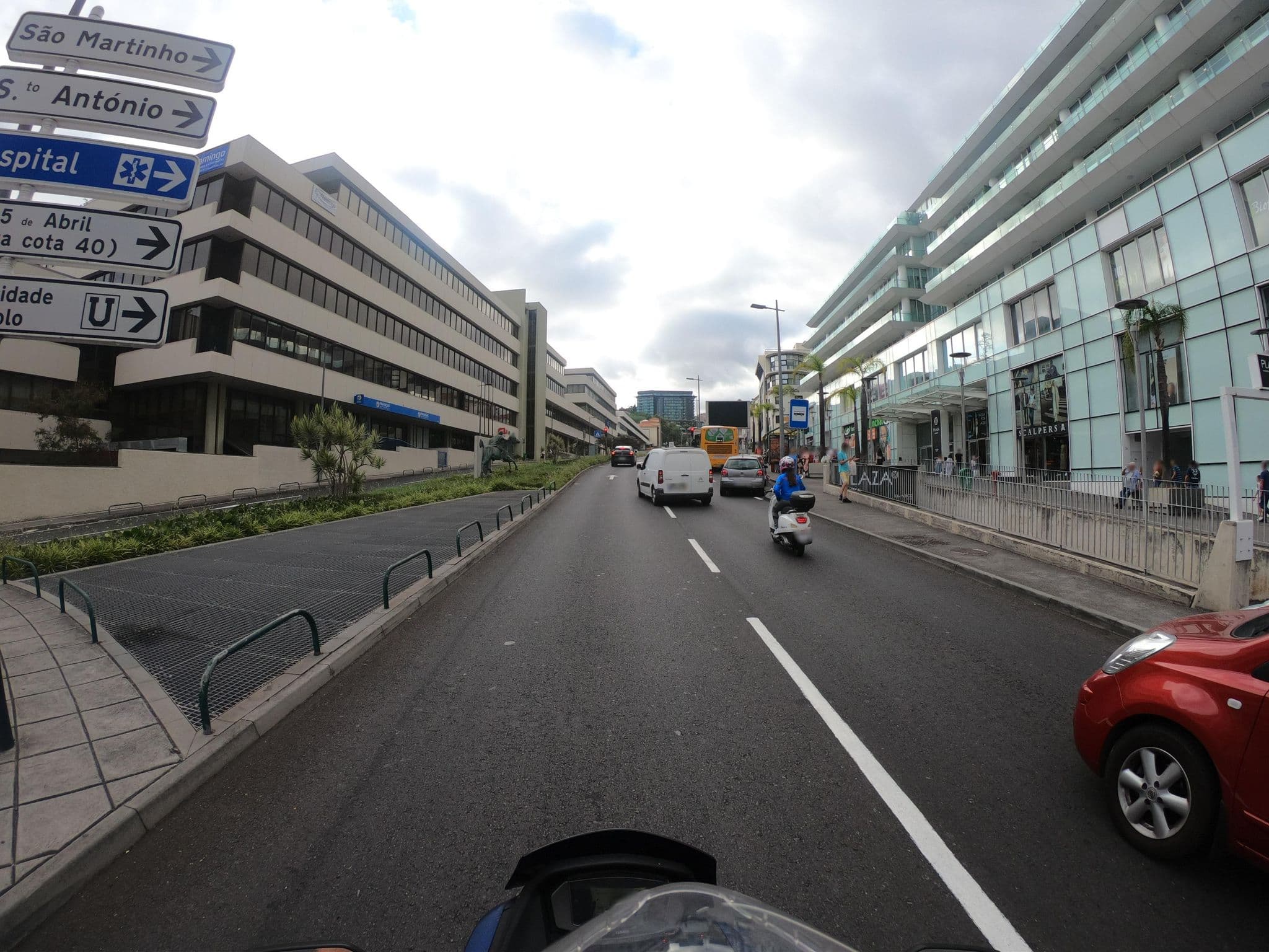 Street view near 6GM, Santa Luzia — © filipesilva (CC BY-SA · Mapillary)