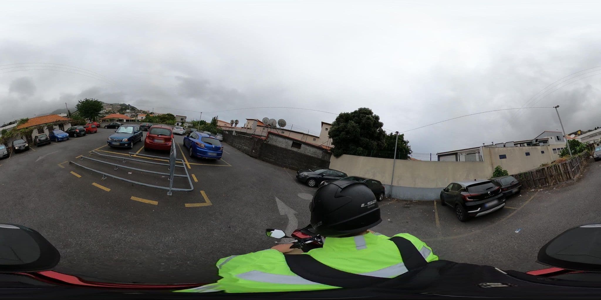 Street view near Appartement 1025, Caniço — © PedroSantos (CC BY-SA · Mapillary)