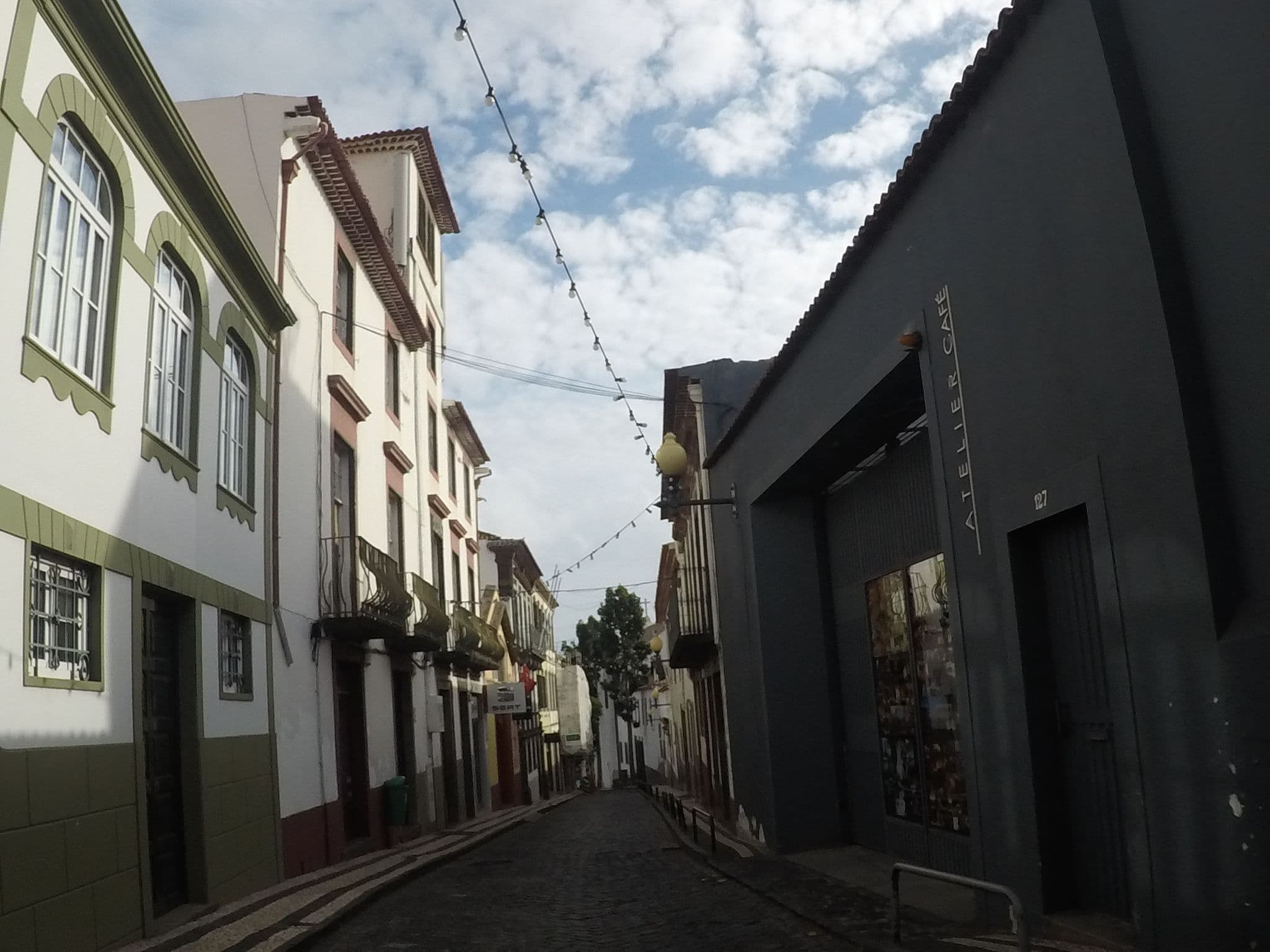 Street view near Hotelmar-Indústria Hoteleira, Santa Luzia — © nunocaldeira (CC BY-SA · Mapillary)