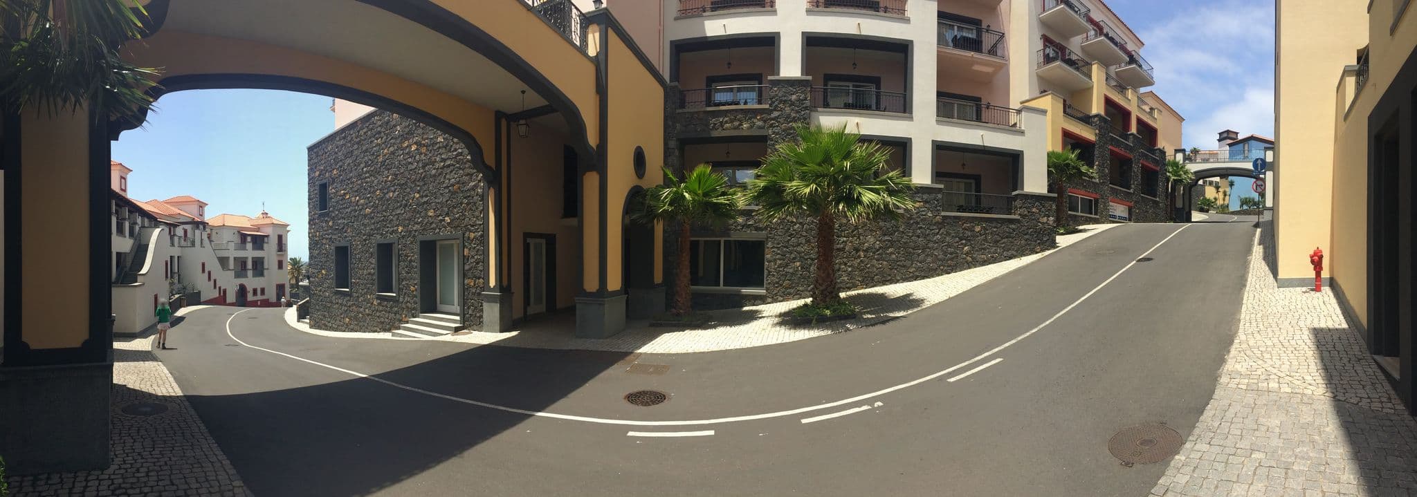 Street view near Resort Quinta do Lorde, Caniçal — © sp37 (CC BY-SA · Mapillary)