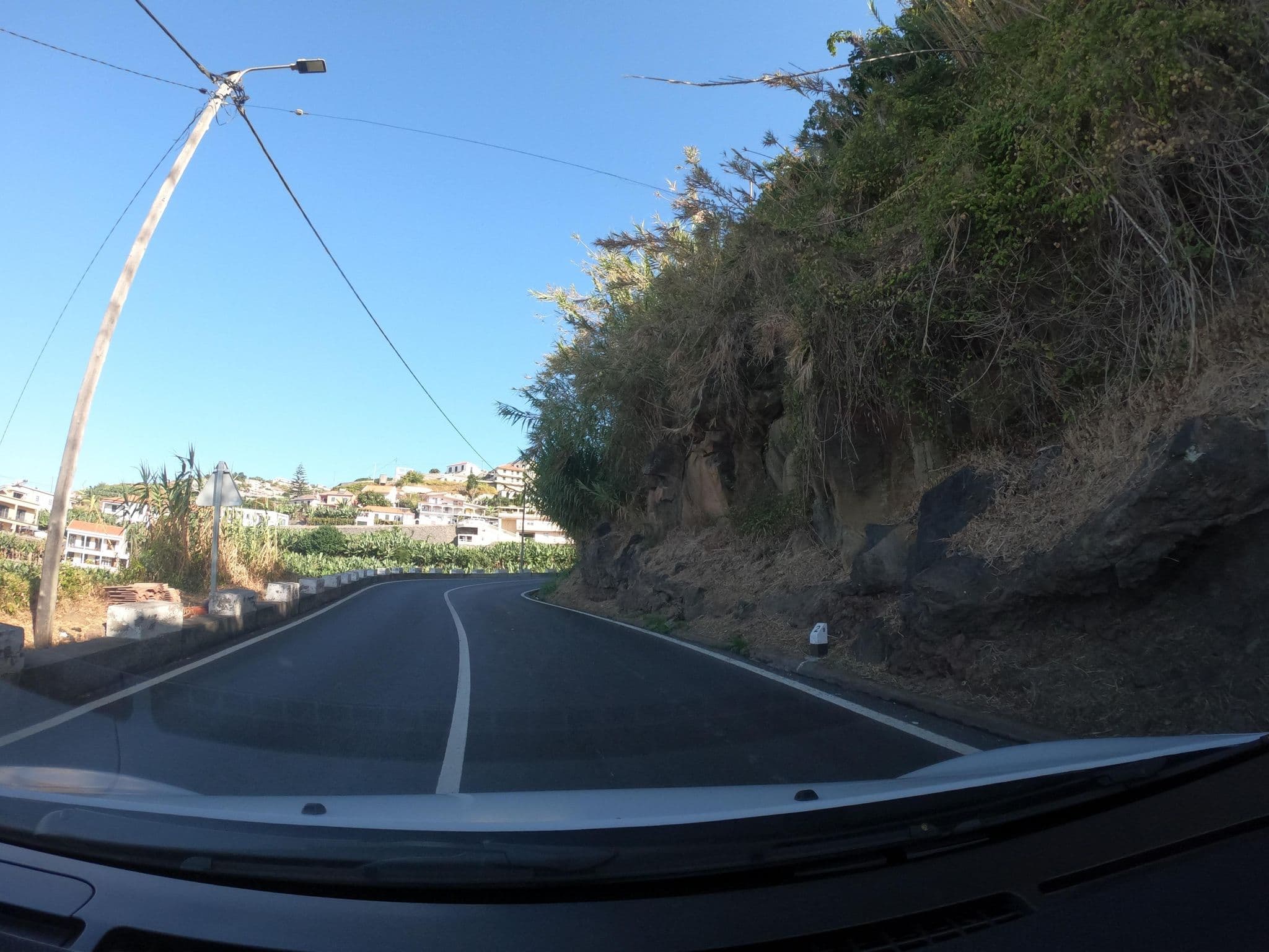 Street view near Quinta do Alto de São João, Ponta do Sol — © filipesilva (CC BY-SA · Mapillary)