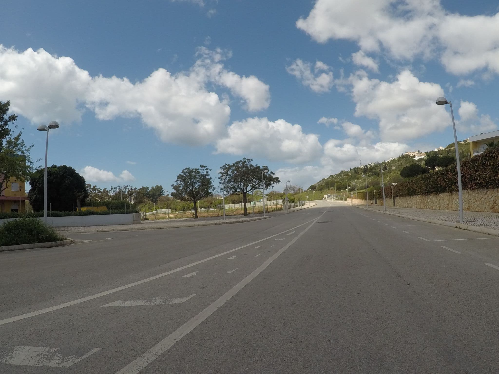 Street view near Swim In Marina Albufeira, Albufeira — © chrisbeddow (CC BY-SA · Mapillary)