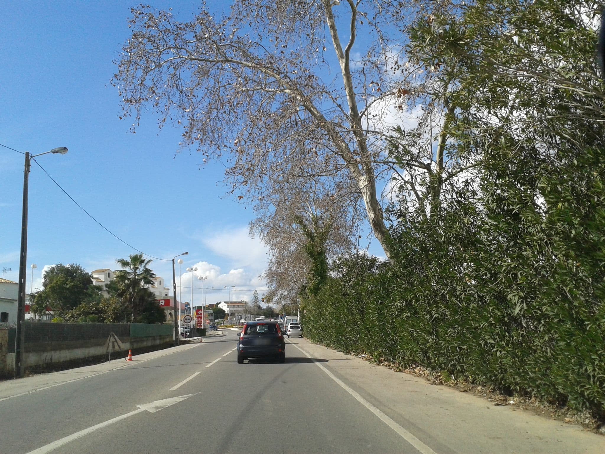 Street view near Alporchinhos, Estômbar — © rudolfmayer (CC BY-SA · Mapillary)