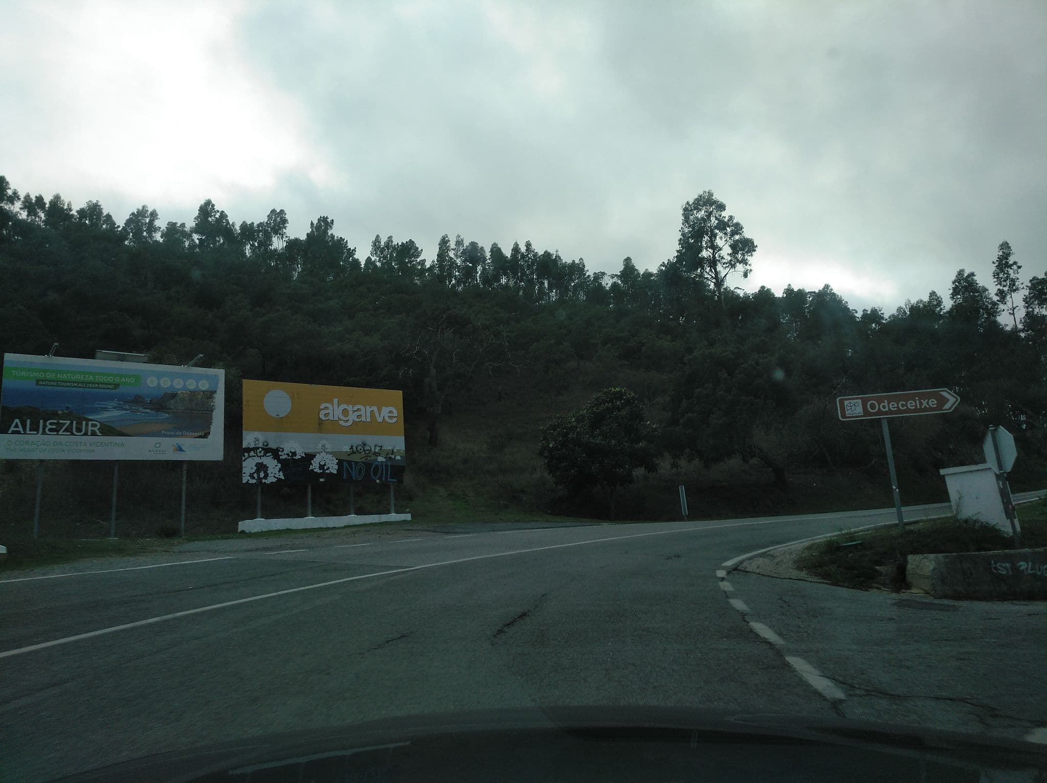 Street view near Herdade dos Sonhos, São Teotónio — © filohipo (CC BY-SA · Mapillary)