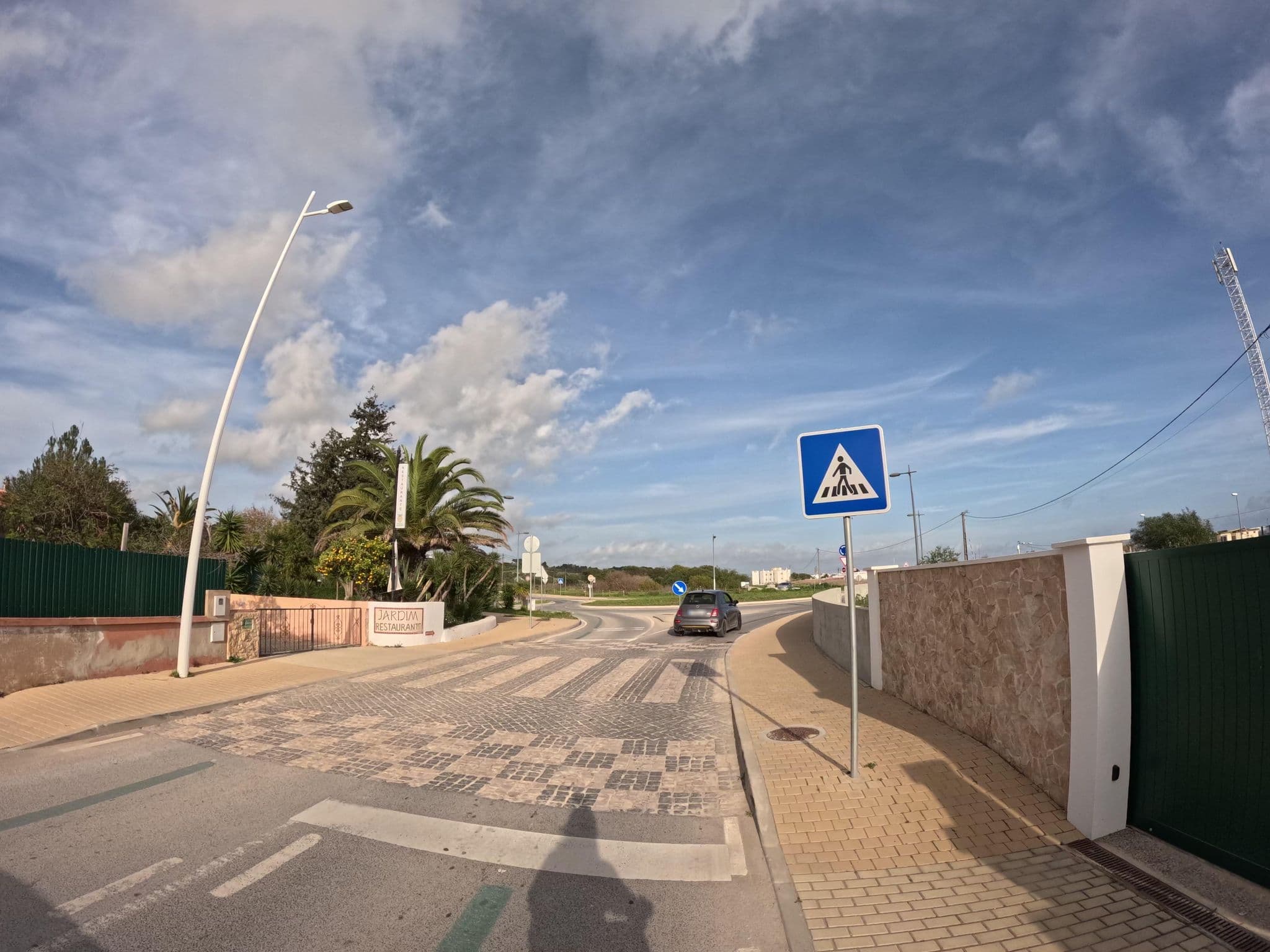 Street view near Vista Baia, Lagos — © claudiop (CC BY-SA · Mapillary)