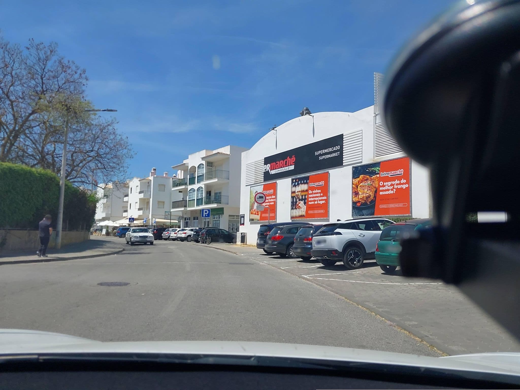 Street view near Casa Surf Love, Alvor — © biomedica (CC BY-SA · Mapillary)