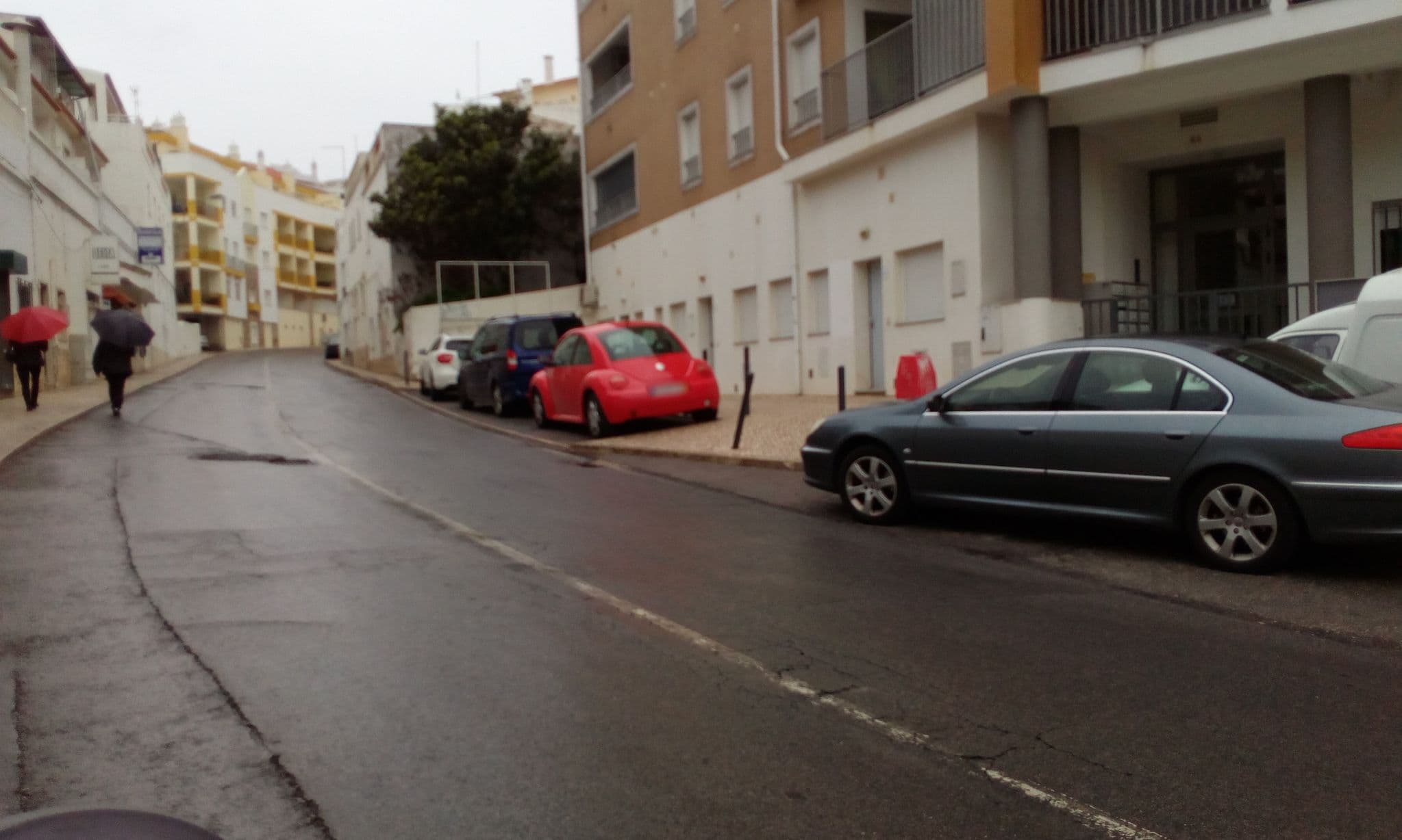 Street view near Sun Lovers Hostel, Albufeira — © micmin1972 (CC BY-SA · Mapillary)