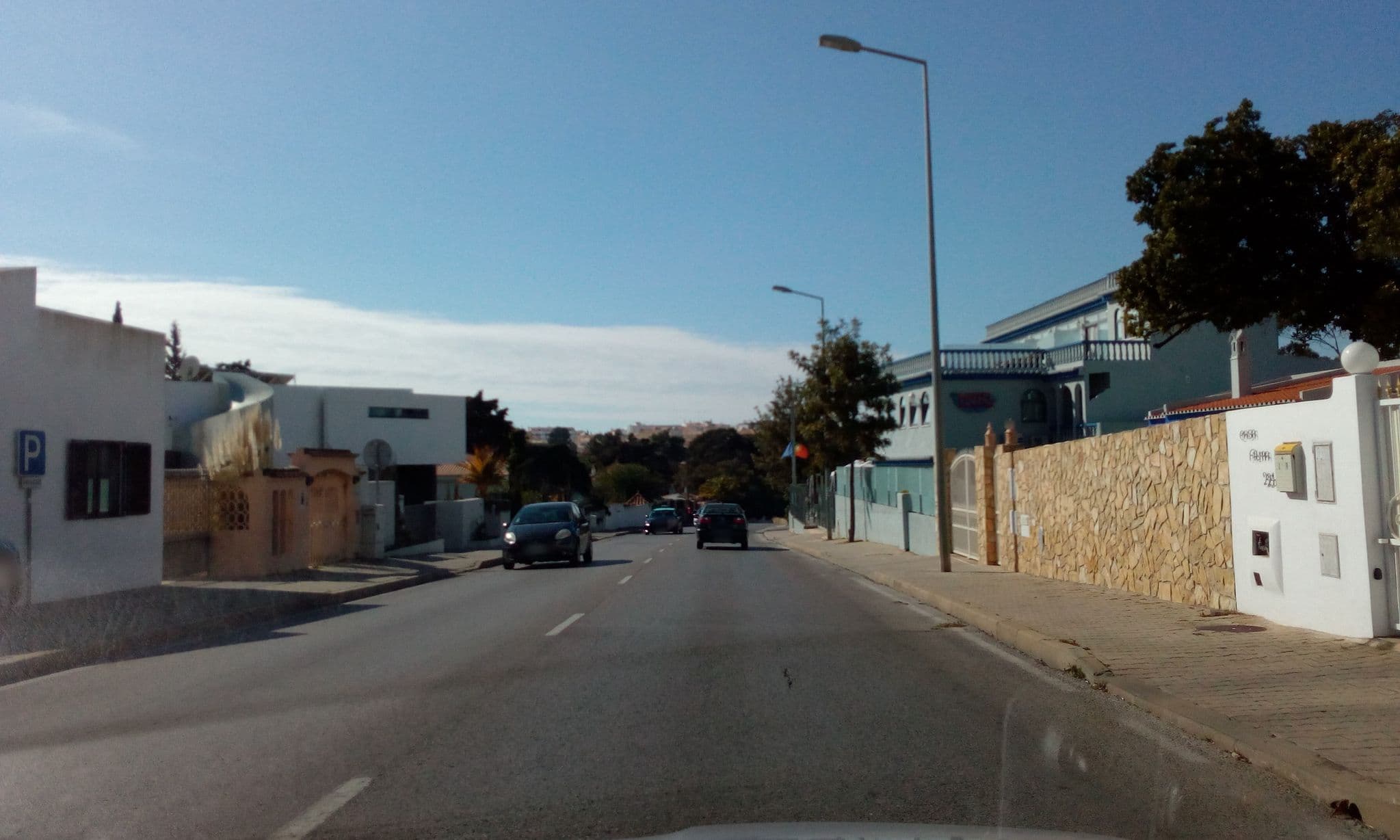 Street view near Florista Arte & Flor, Olhos de Água — © micmin1972 (CC BY-SA · Mapillary)