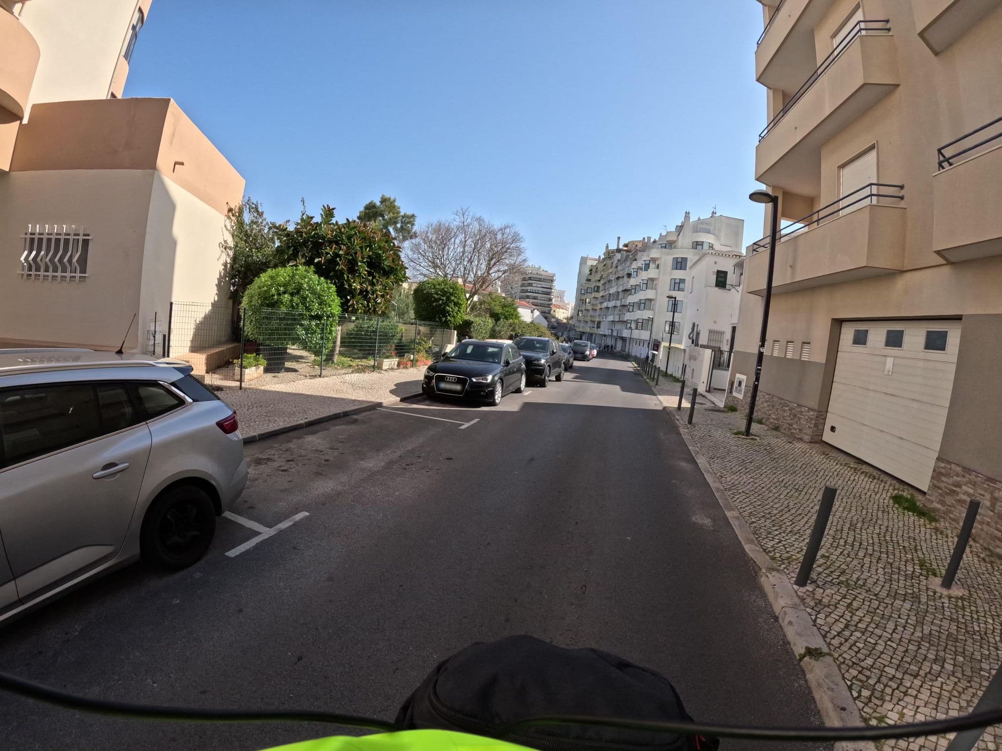 Street view near Villarade, Ferragudo — © claudiop (CC BY-SA · Mapillary)