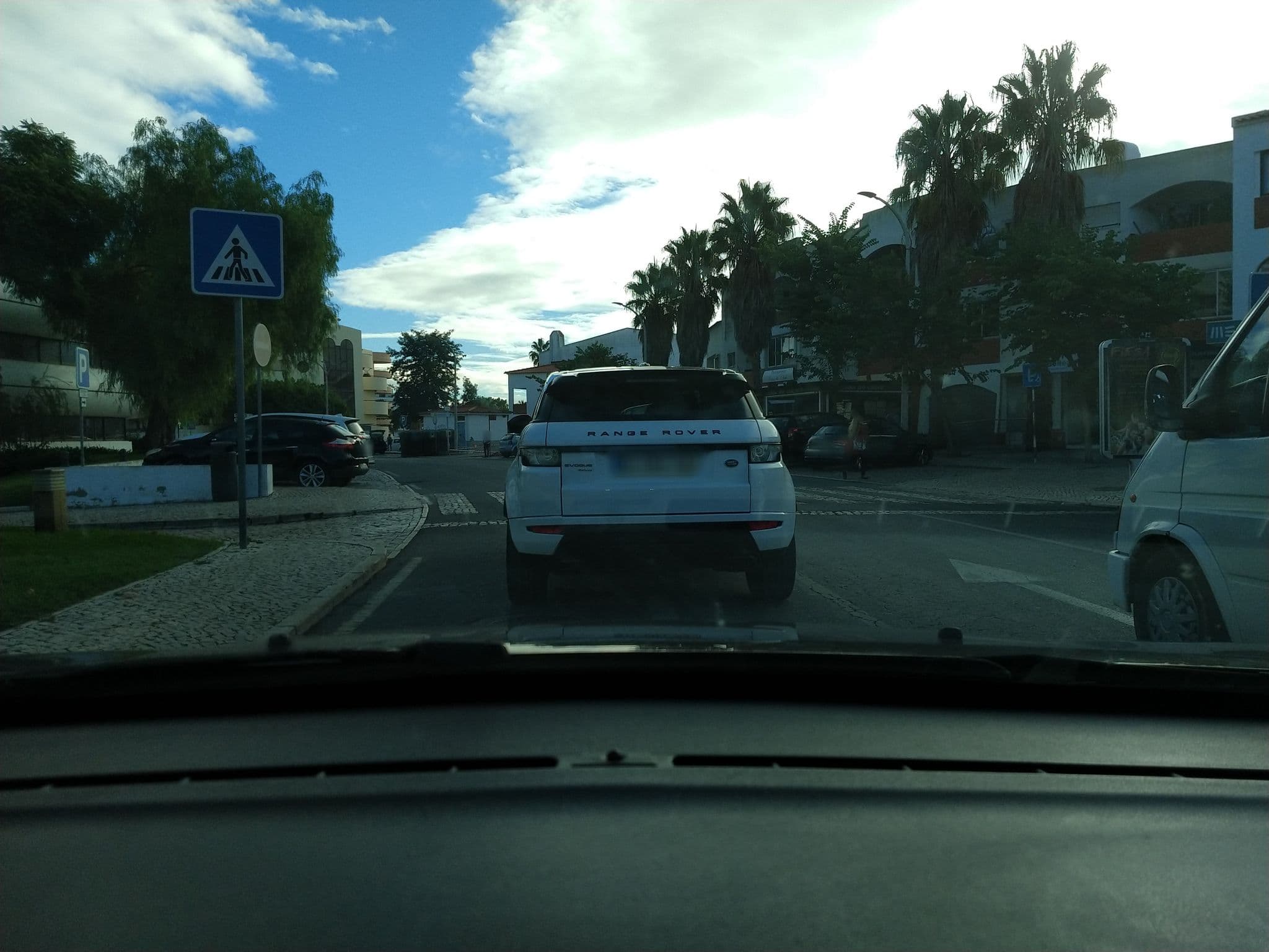 Street view near Original Apartments, Albufeira — © asimonelli (CC BY-SA · Mapillary)