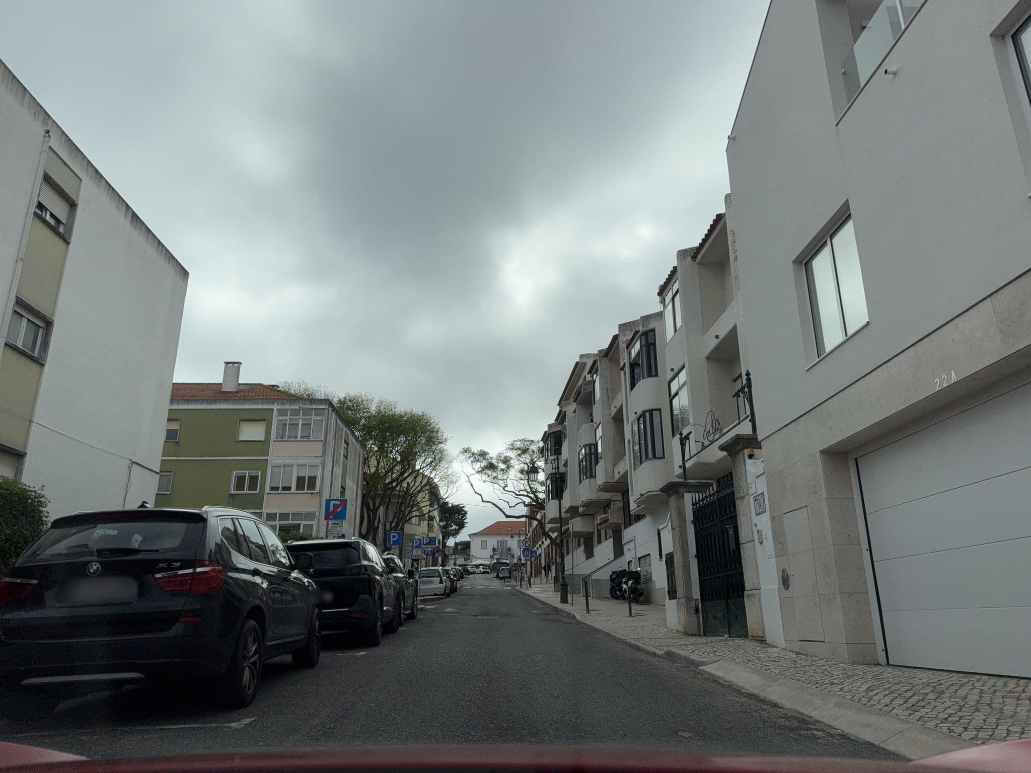 Street view near Confortable & Central Apartment, Cascais — © RSTQ (CC BY-SA · Mapillary)