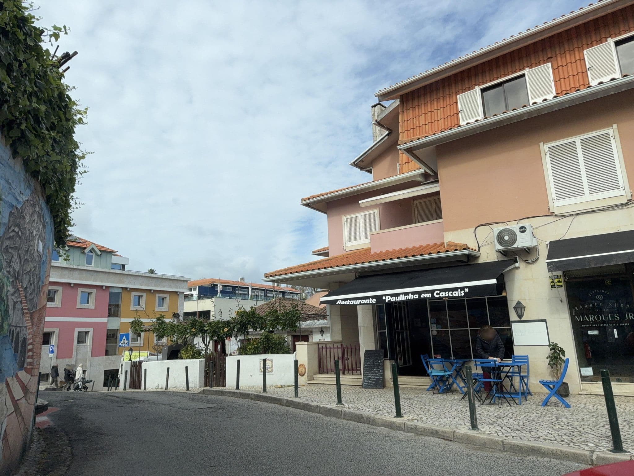 Street view near Legasea Cascais Guesthouse, Cascais — © RSTQ (CC BY-SA · Mapillary)