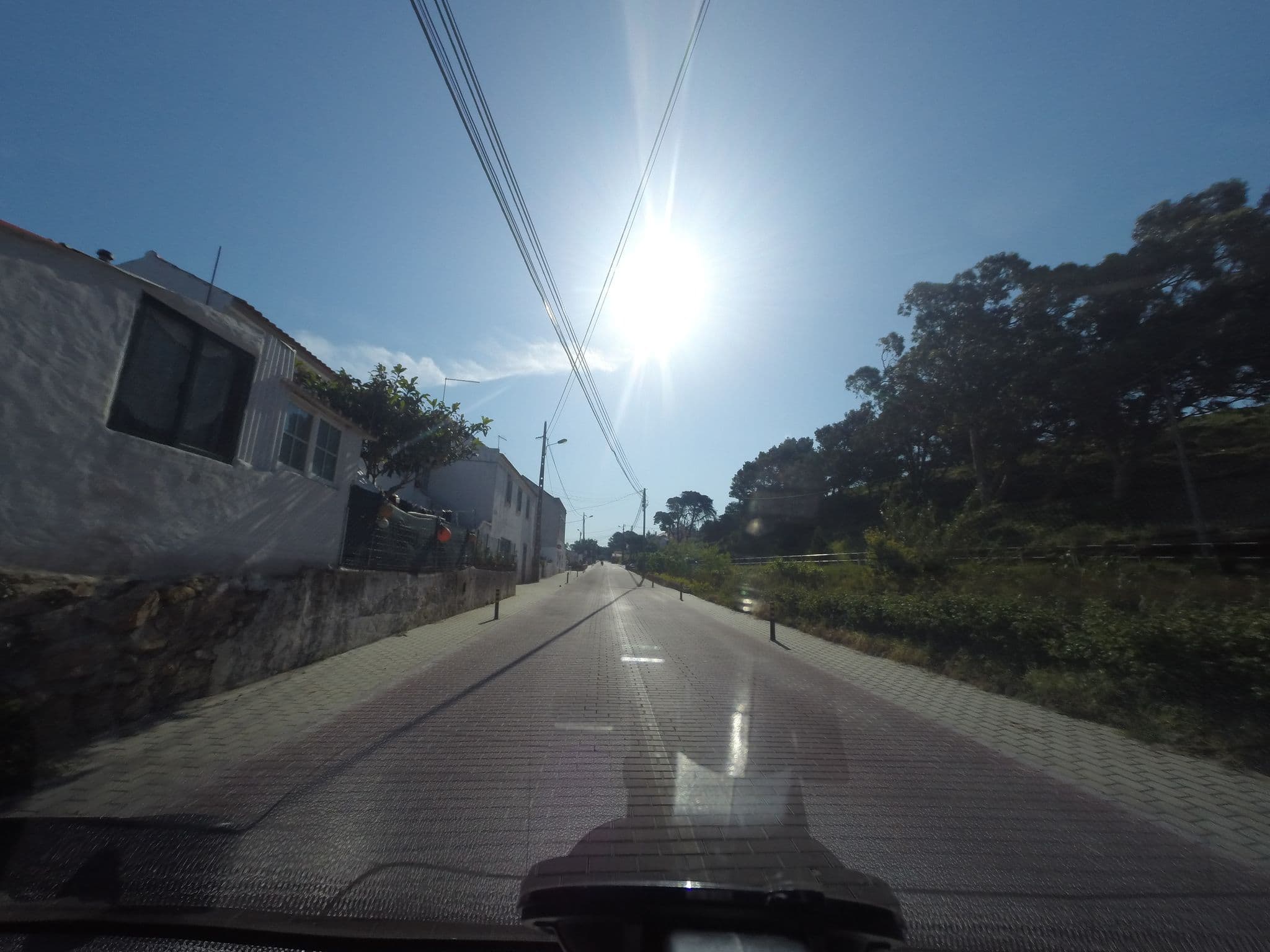 Street view near Karma Surf Retreat, Alcabideche — © davipt (CC BY-SA · Mapillary)