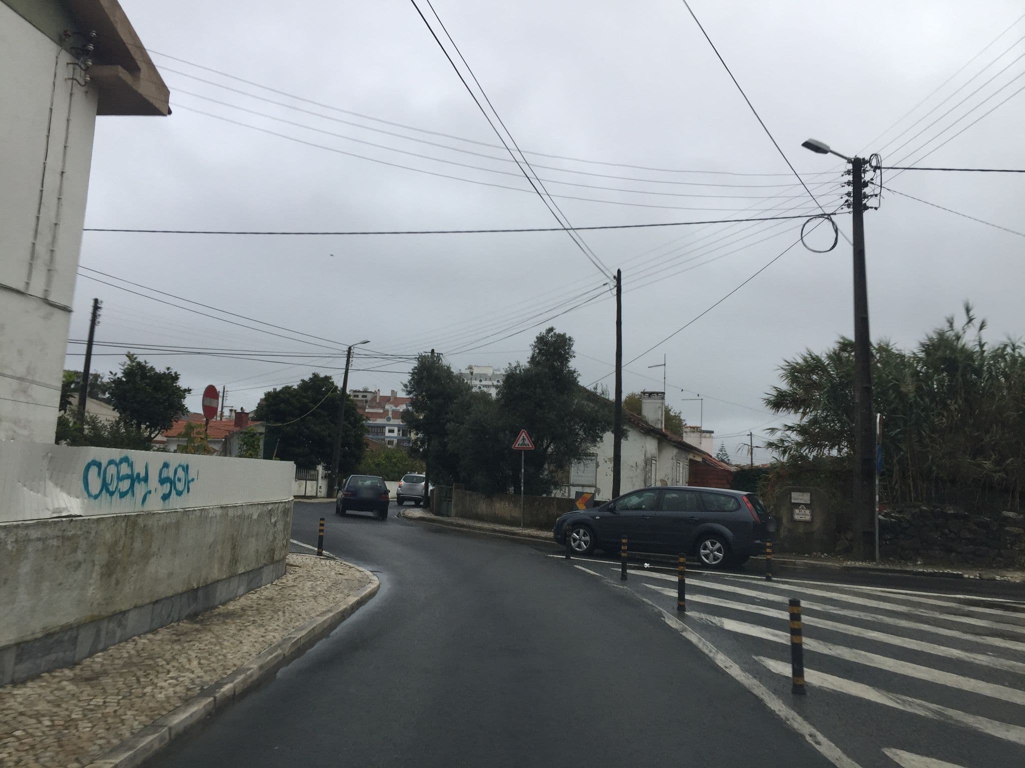 Street view near Tecnozim Iii - Produção Metalomecanica para A Indústria Hoteleira, Mem Martins — © ptmap (CC BY-SA · Mapillary)