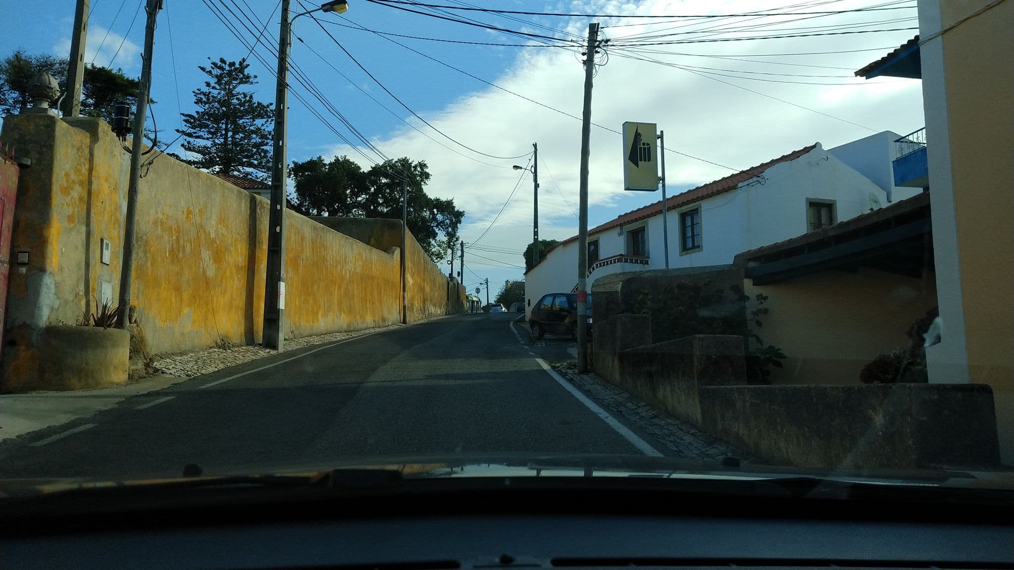 Street view near Quinta da Faianca, Ulgueira — © asimonelli (CC BY-SA · Mapillary)