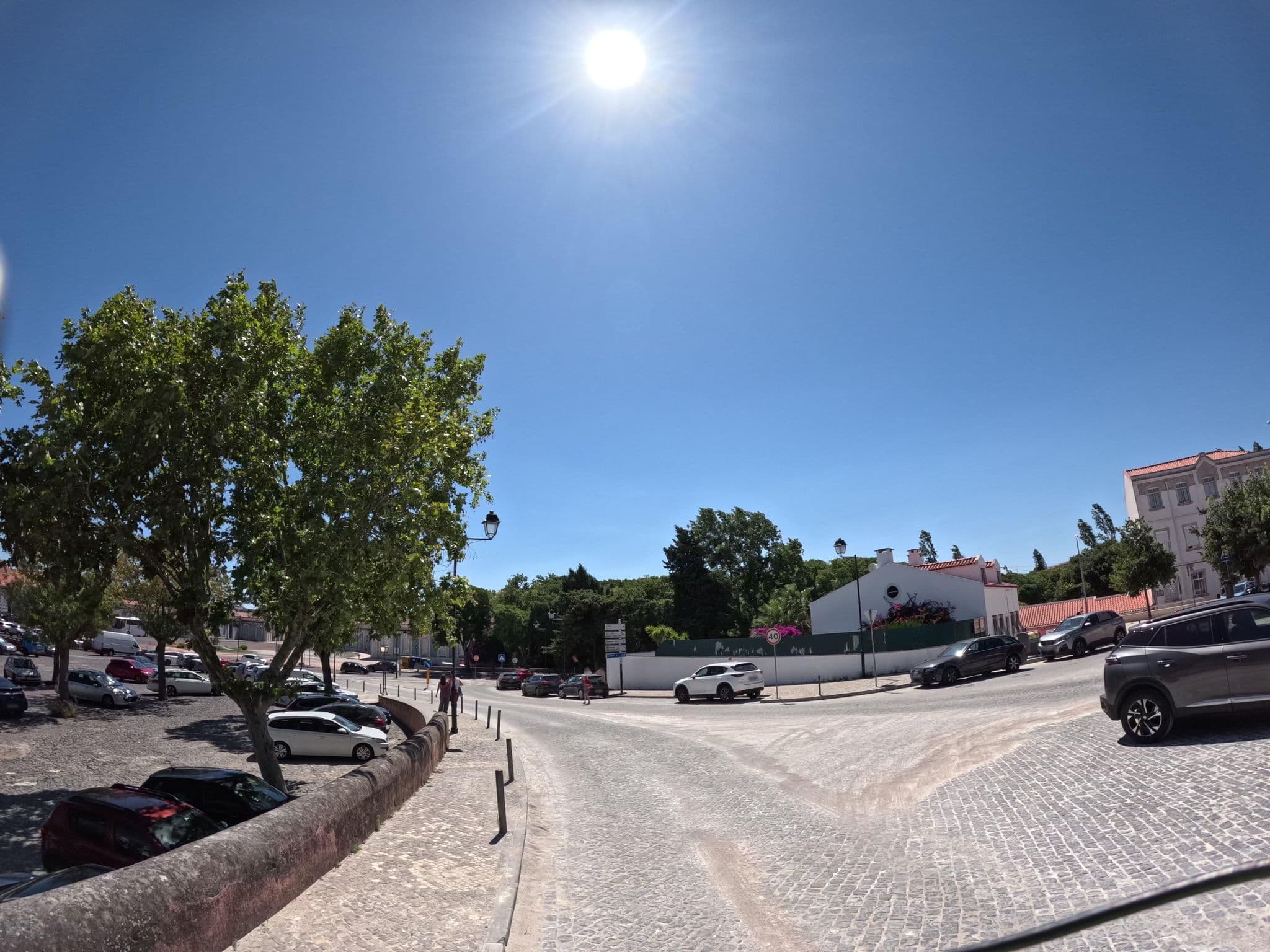 Street view near Apartamentos Turisticos Queluz, Queluz — © claudiop (CC BY-SA · Mapillary)